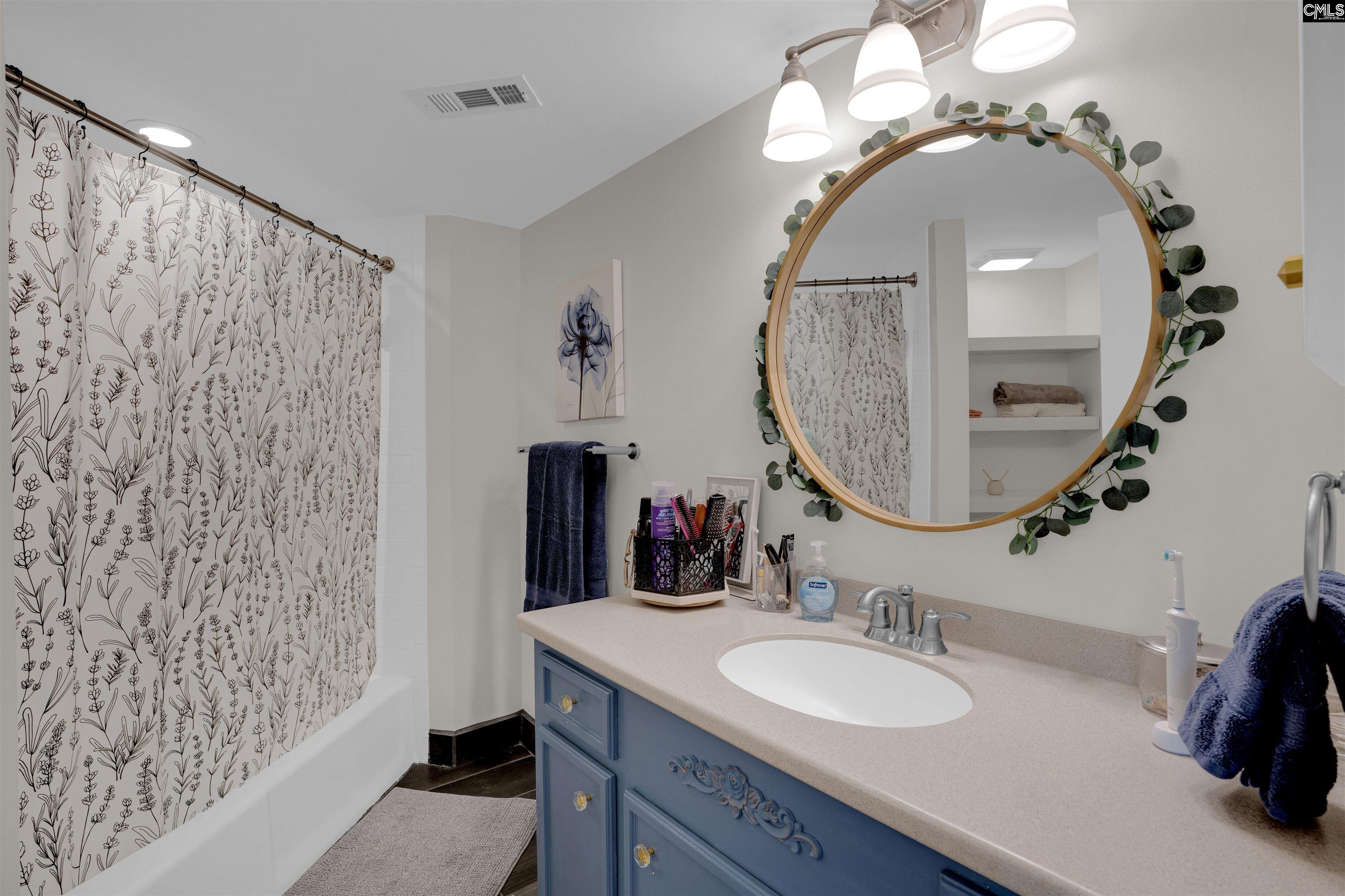 77 Ridge Lake Drive Columbia, SC 29209