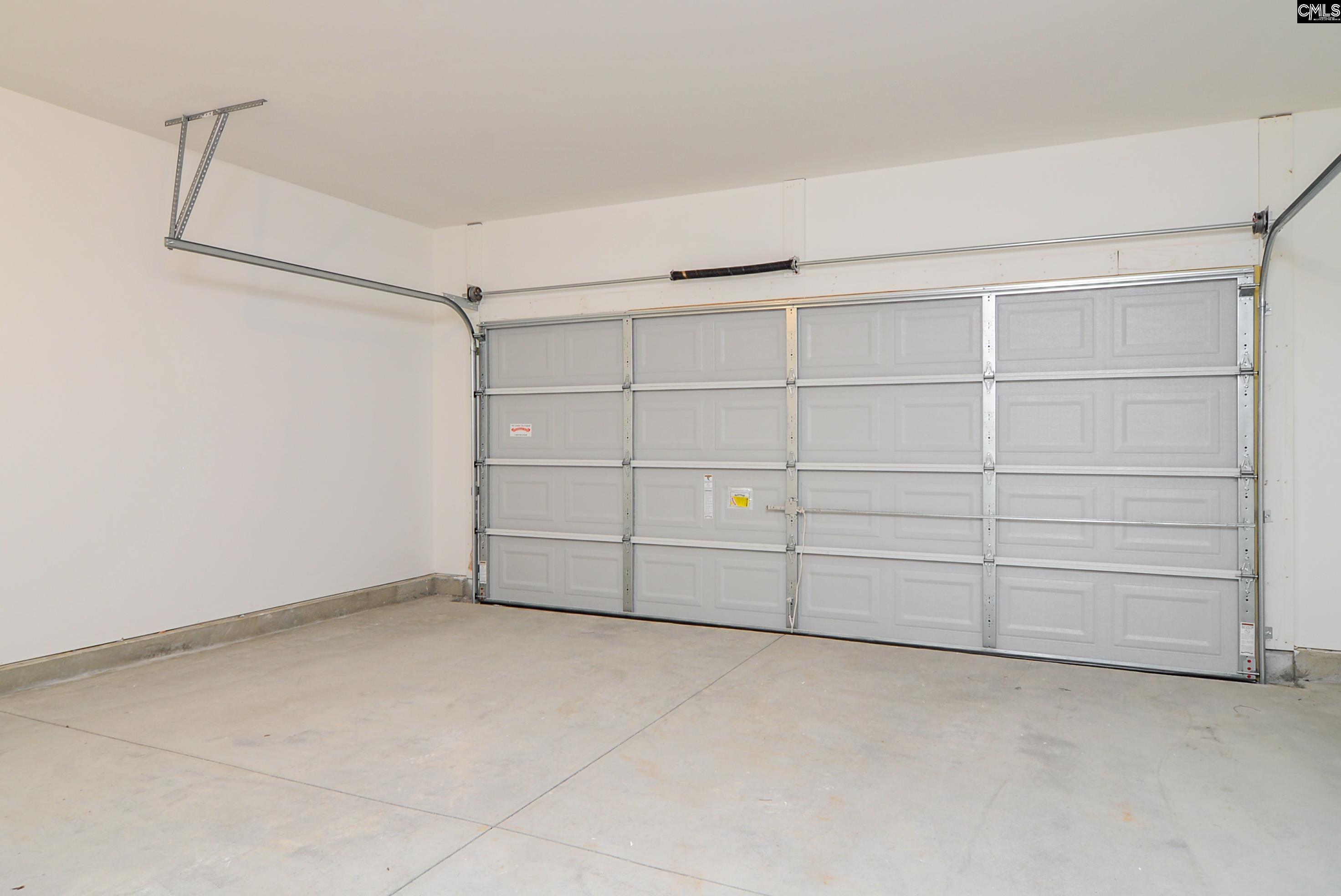 631 Thunder Gulch Avenue Lexington, SC 29073