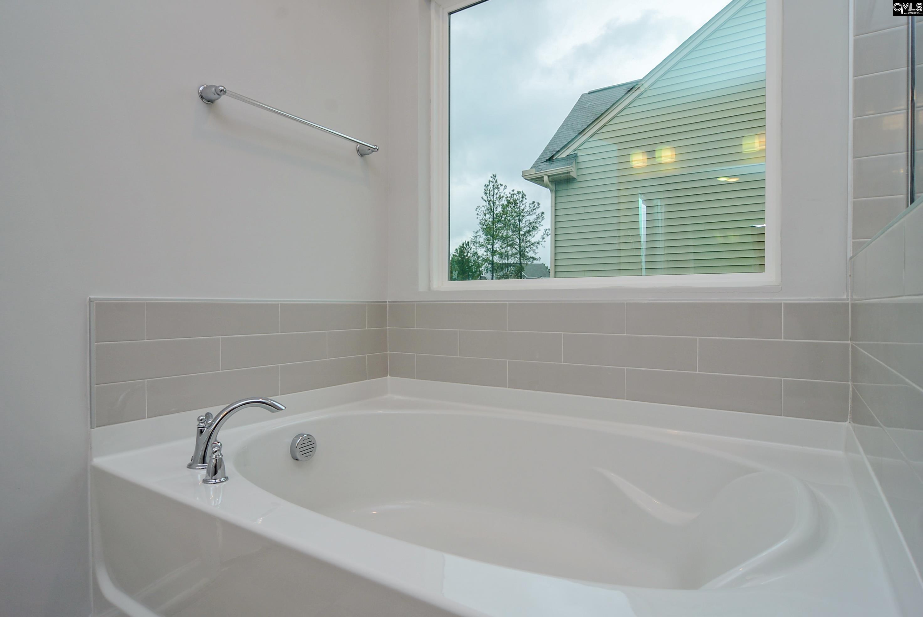 631 Thunder Gulch Avenue Lexington, SC 29073