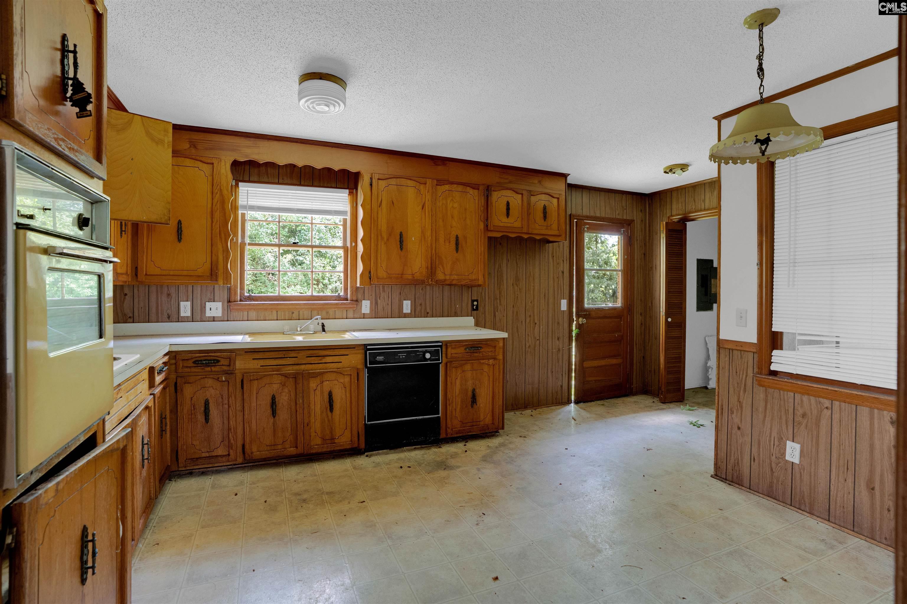 2783 American Avenue West Columbia, SC 29170