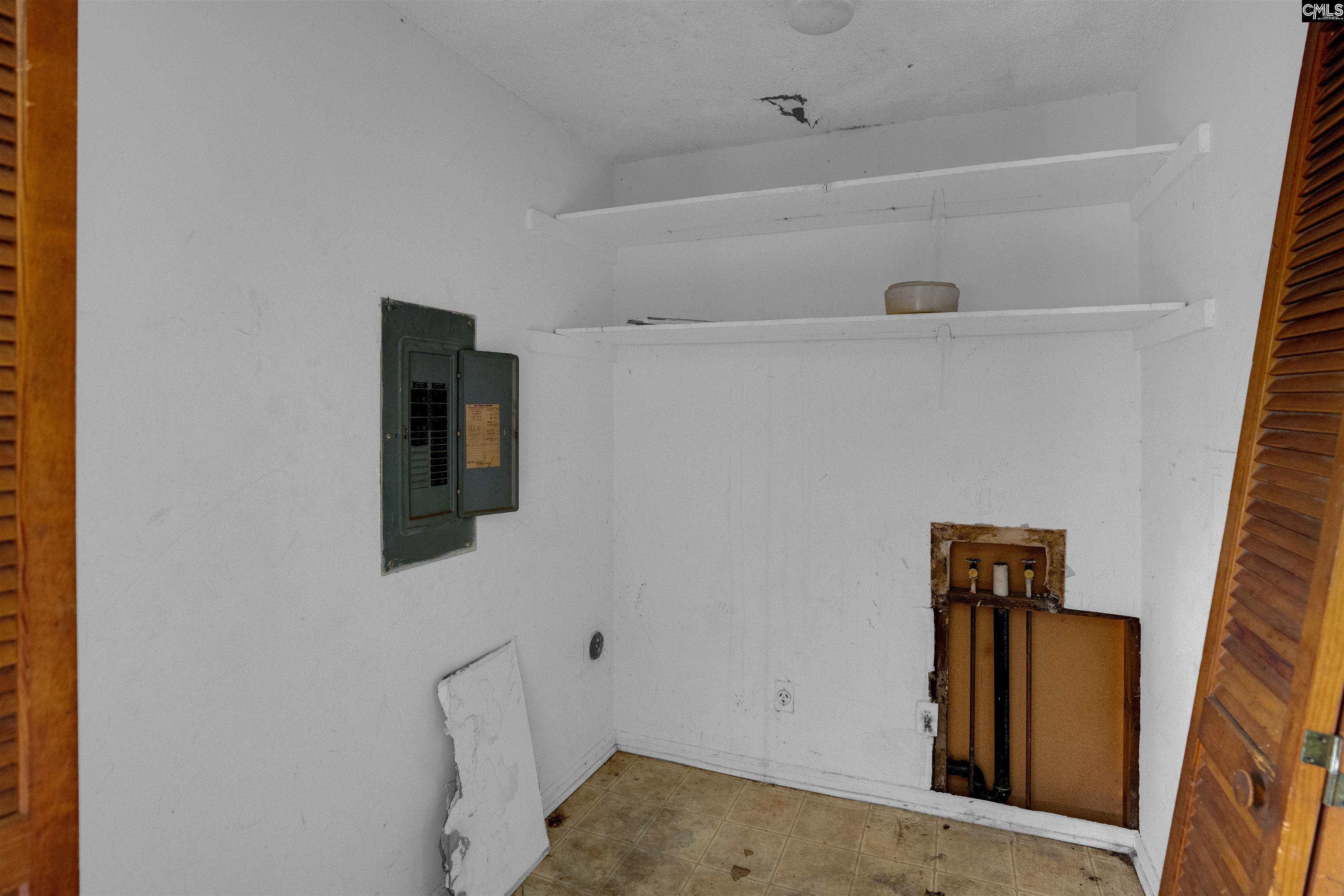 2783 American Avenue West Columbia, SC 29170