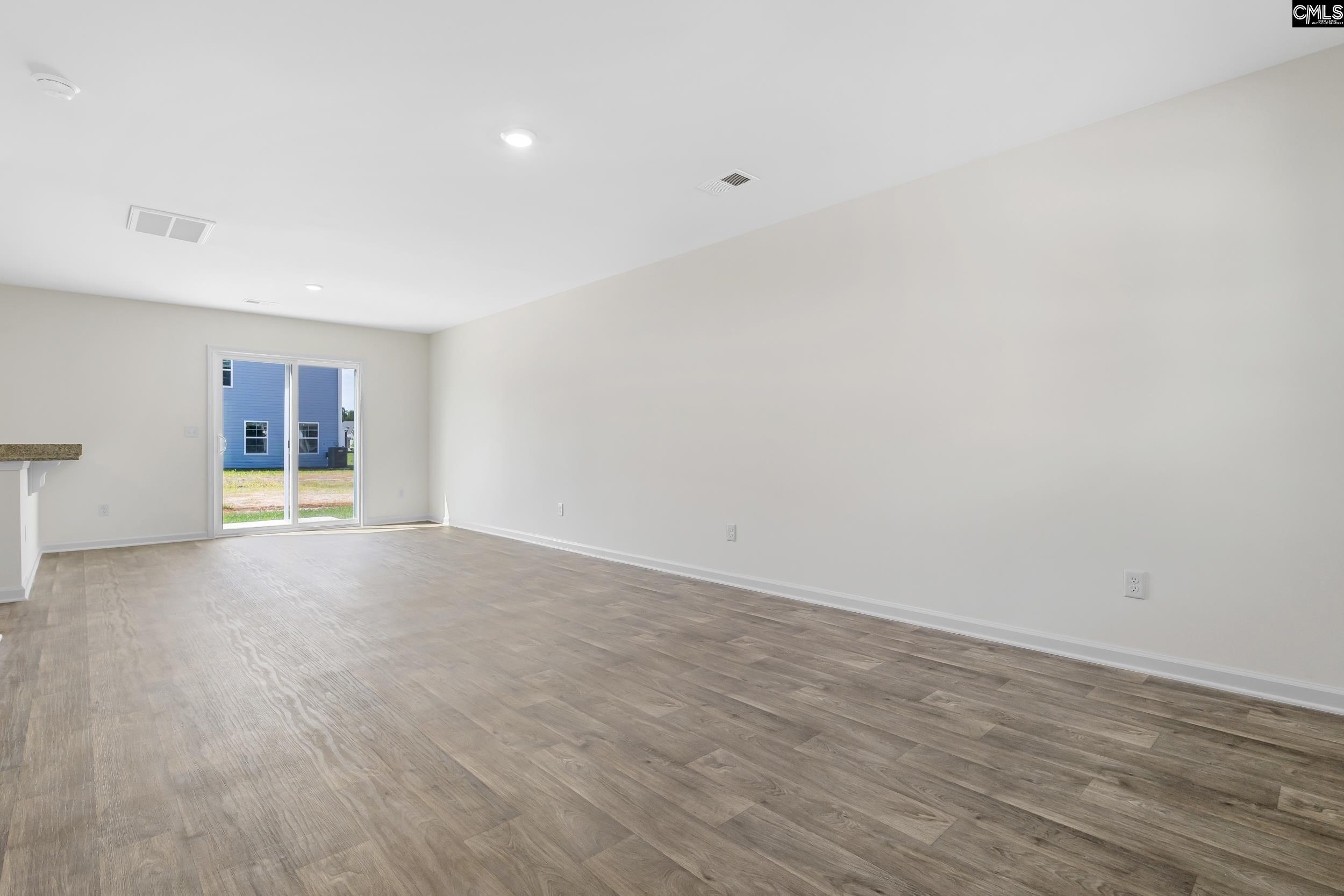 643 Marbled Teal Lane Hopkins, SC 29061