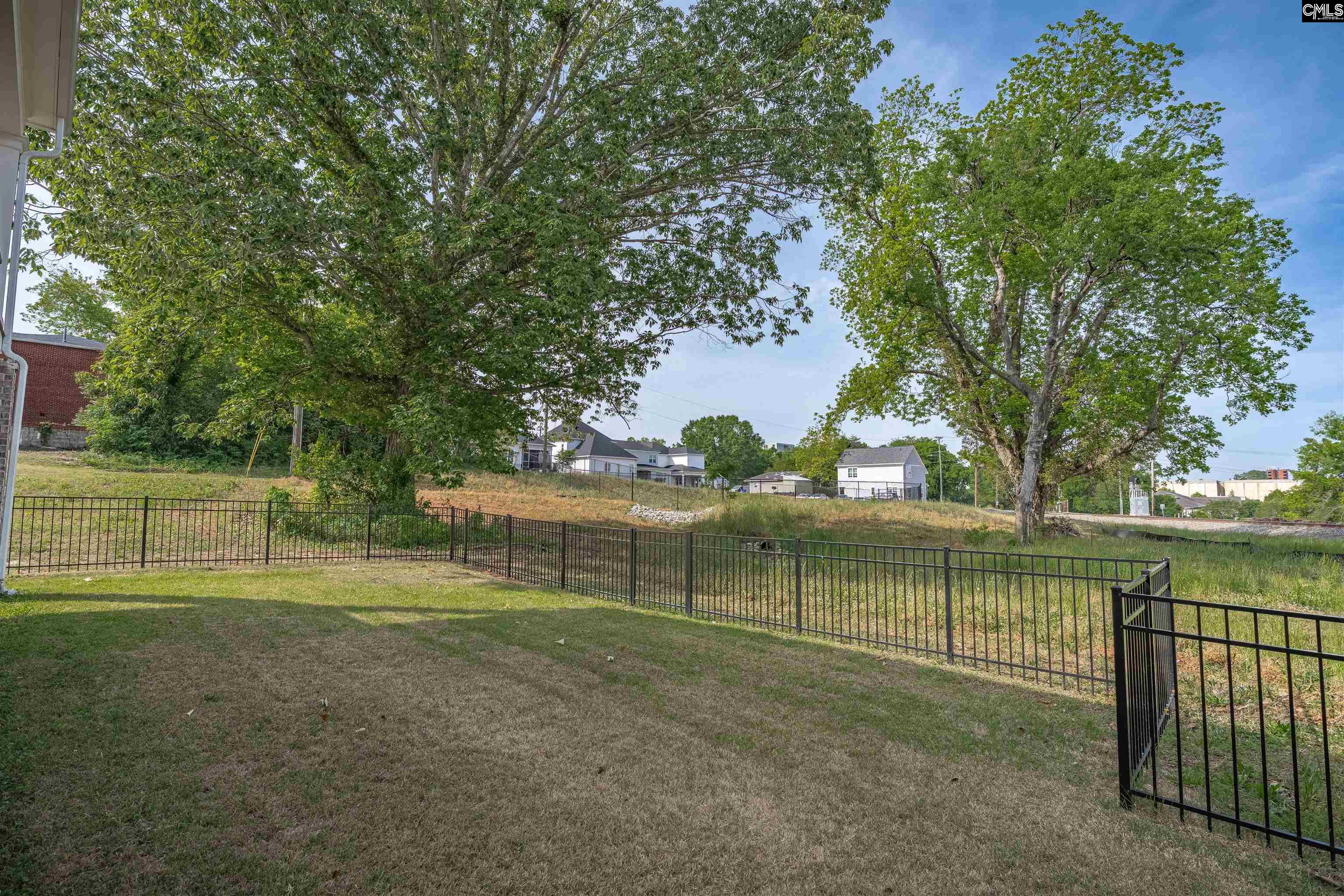 423 Henderson Street Columbia, SC 29205-0000