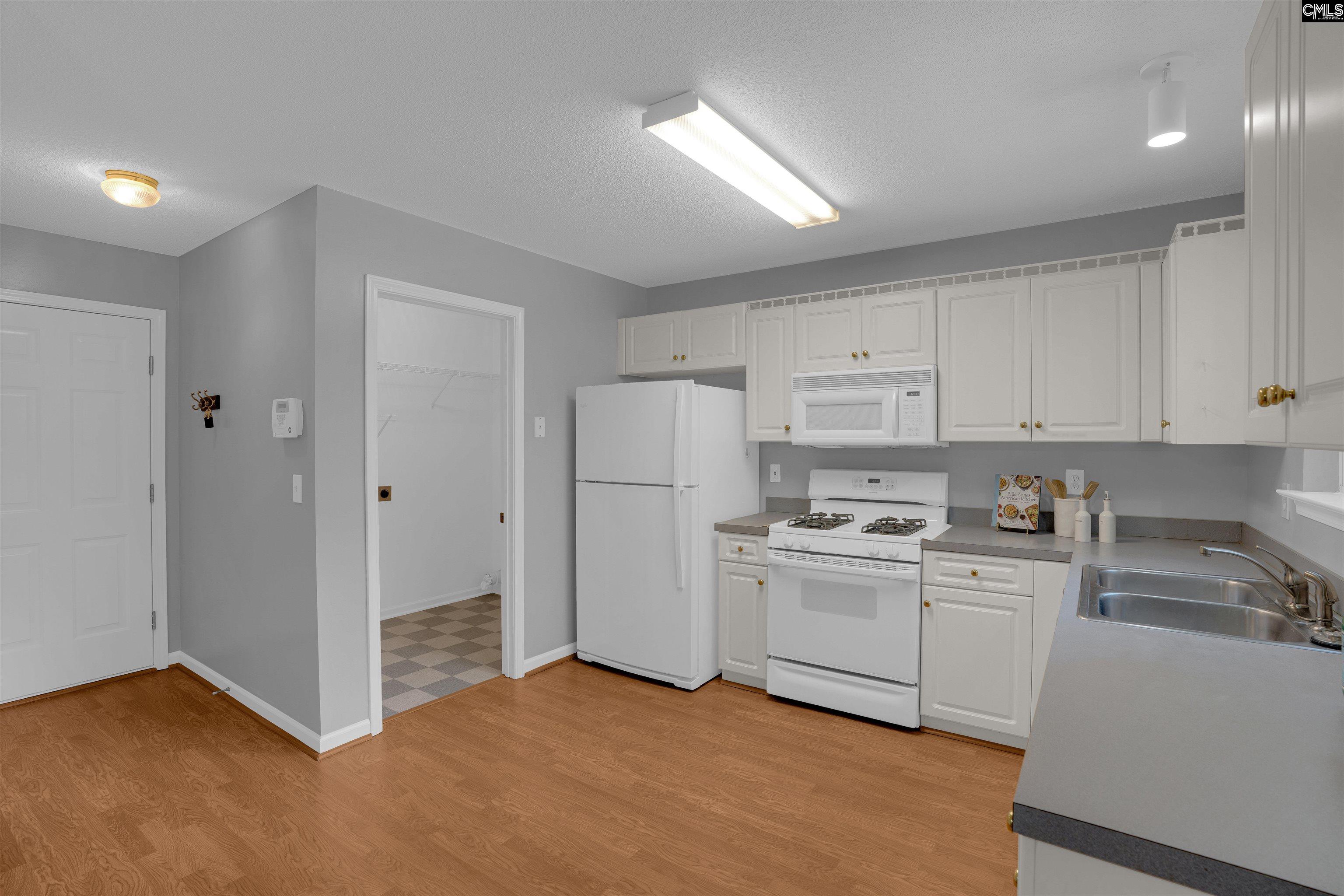408 Carriage Oaks Dr Columbia, SC 29229