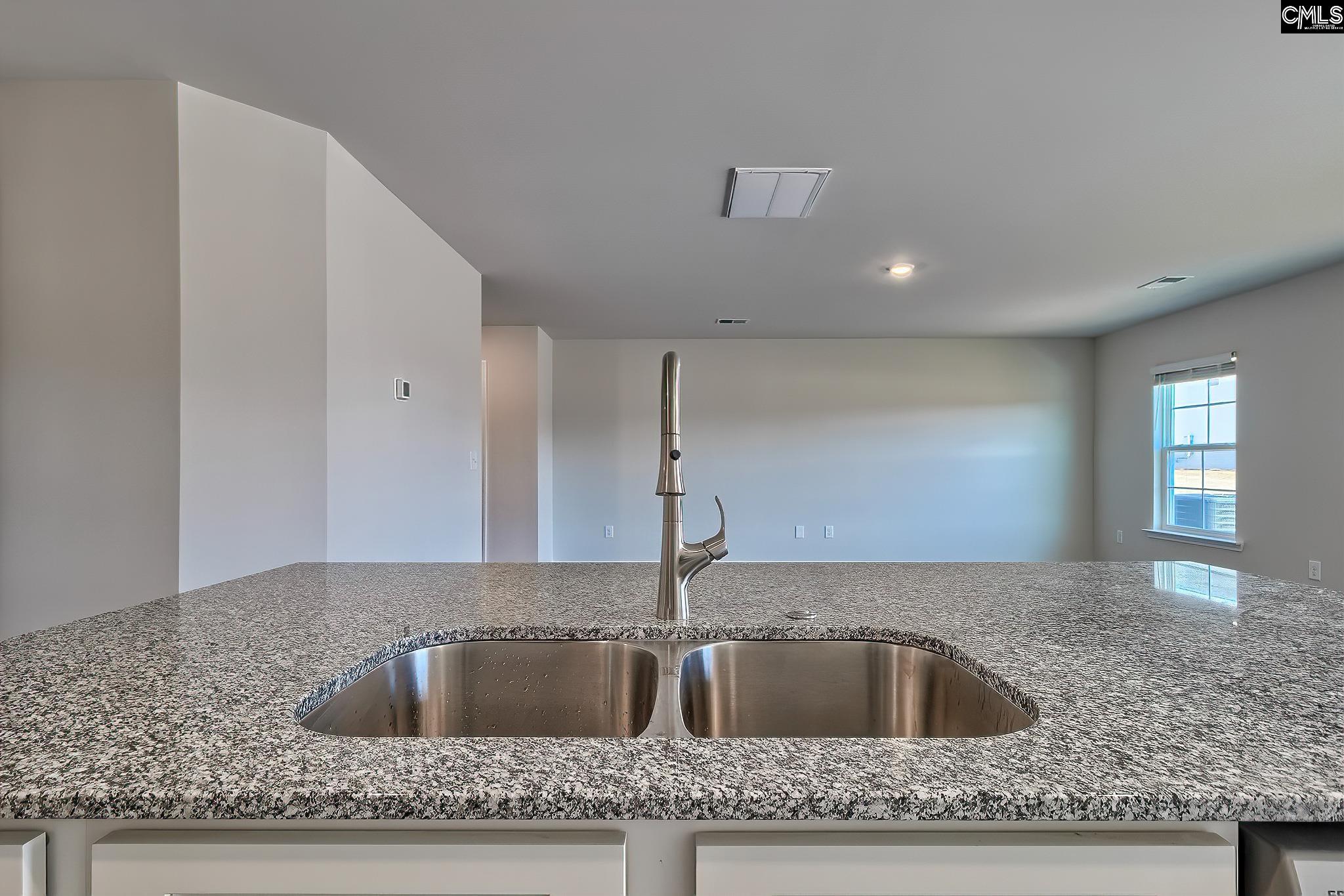 644 Marbled Teal Lane Hopkins, SC 29061