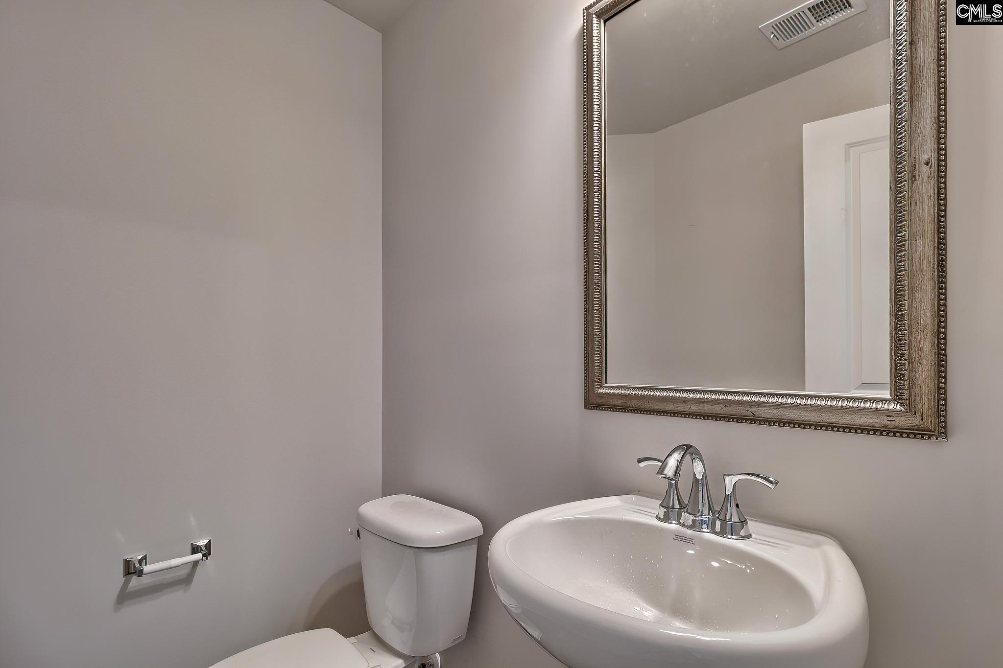 644 Marbled Teal Lane Hopkins, SC 29061