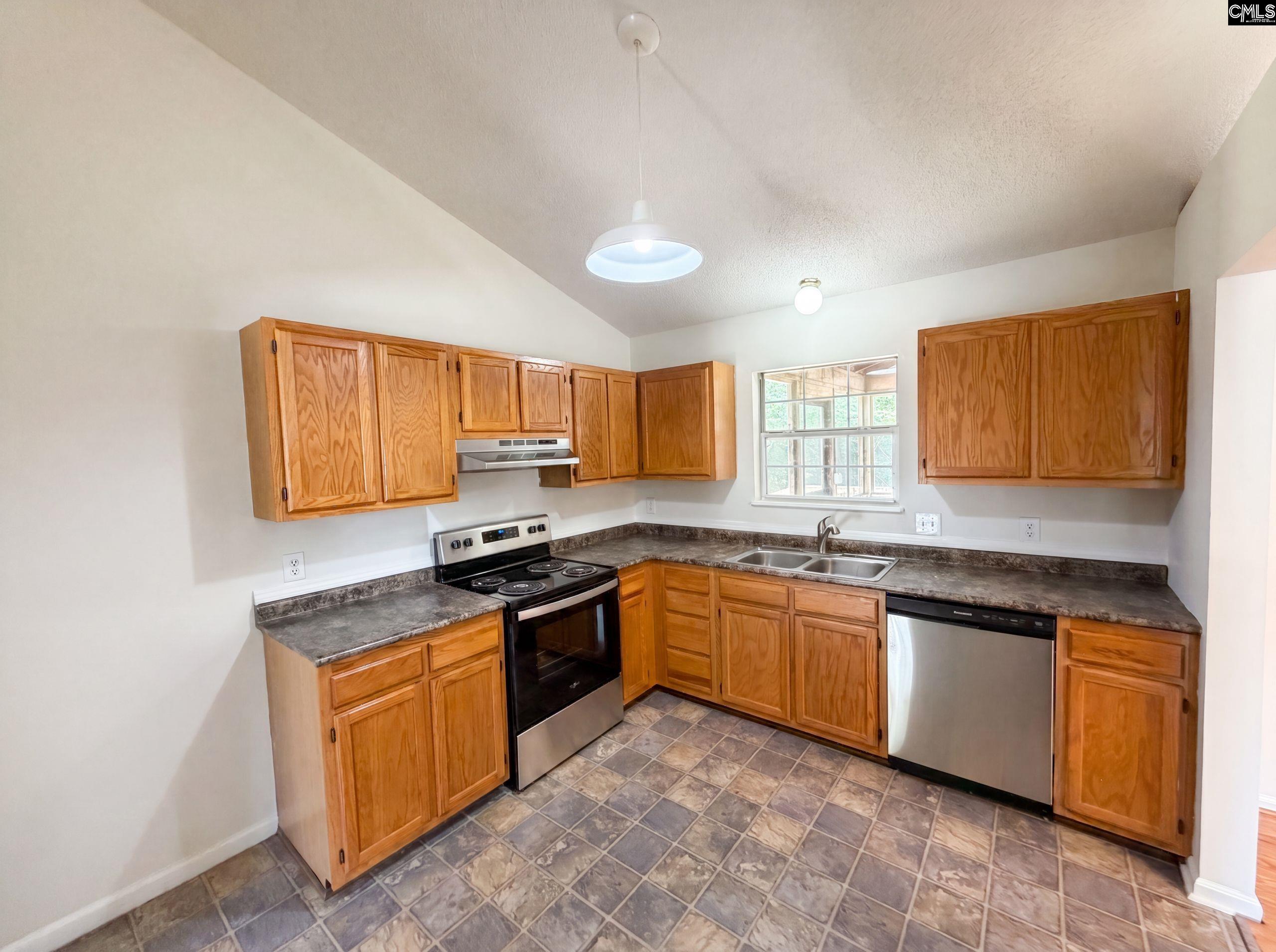 163 Stonewood Drive West Columbia, SC 29170