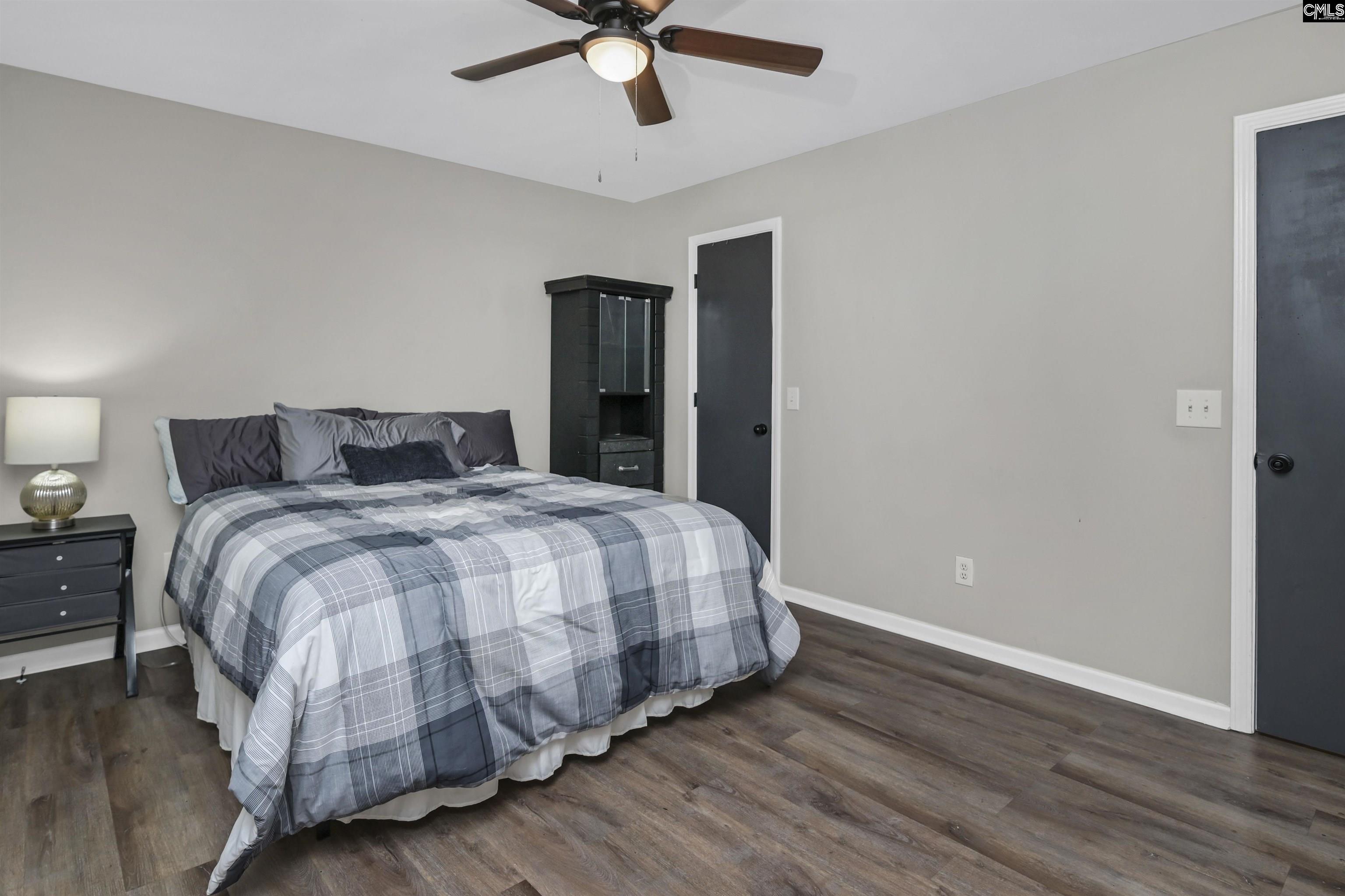 212 S Wrenwood Drive Lexington, SC 29073