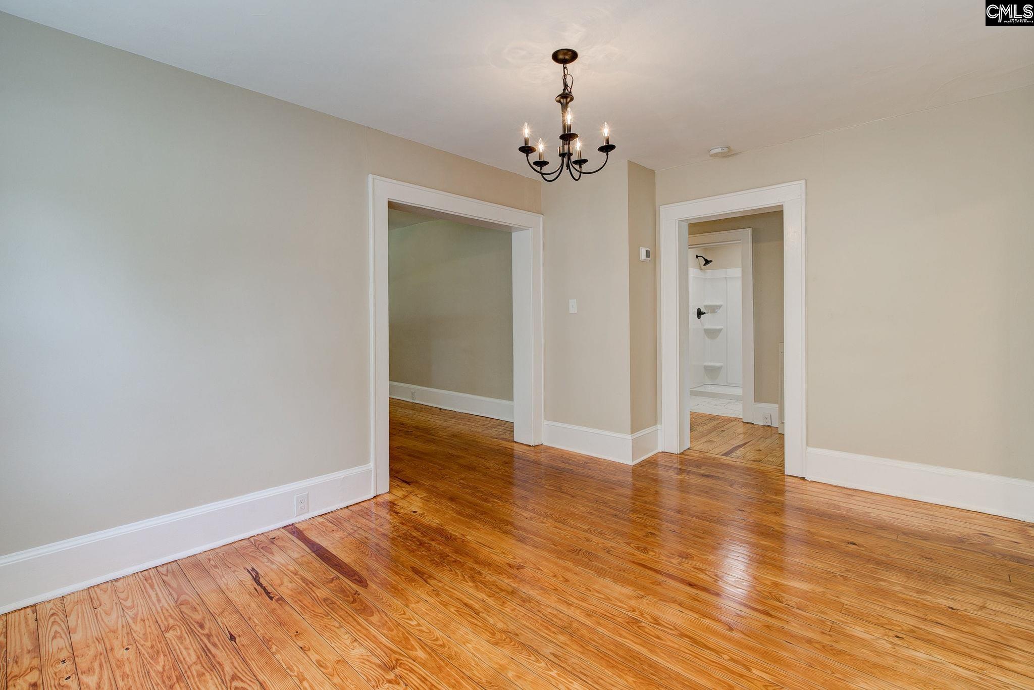 1513 Sarsfield Avenue Camden, SC 29020
