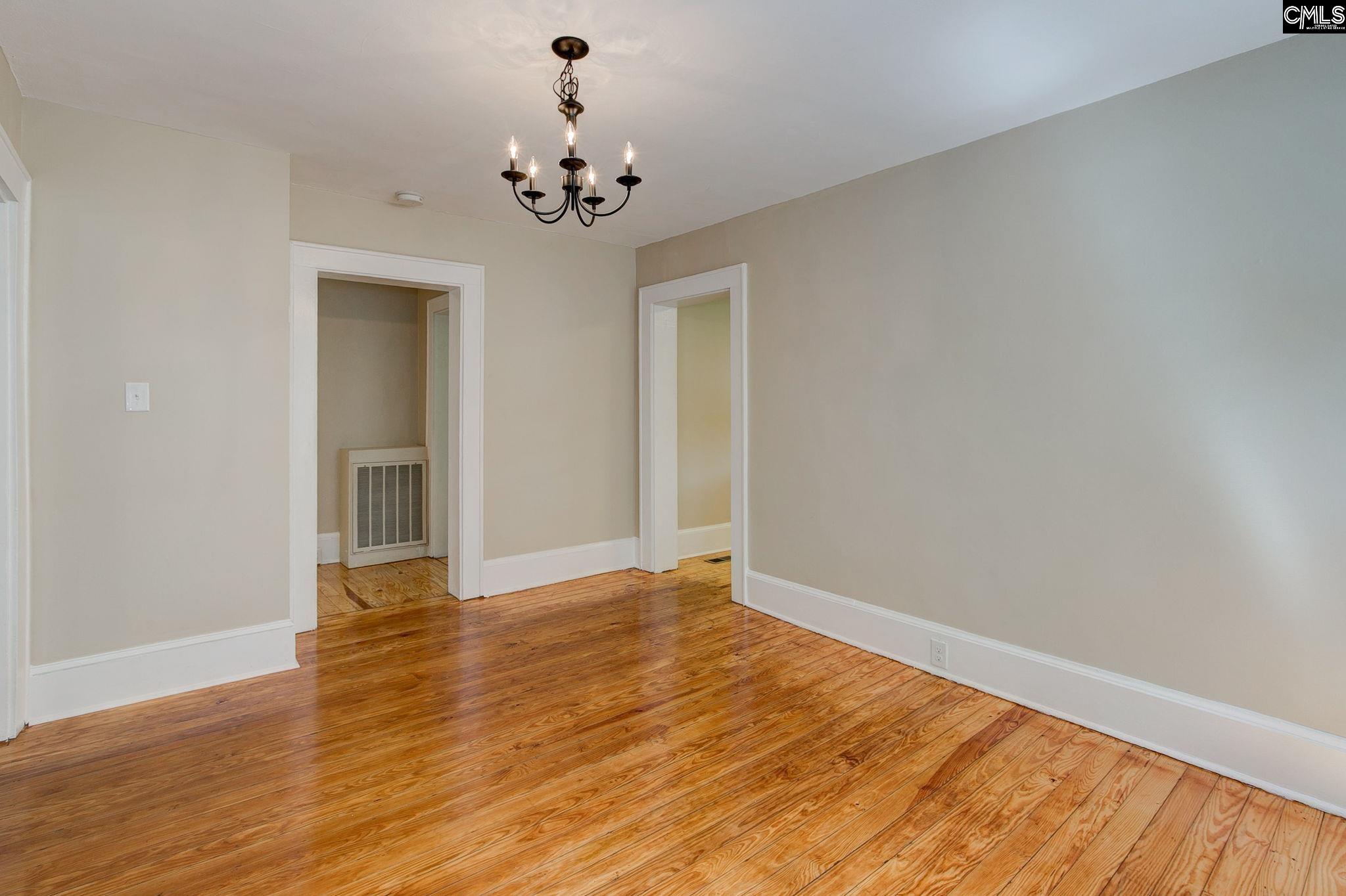 1513 Sarsfield Avenue Camden, SC 29020