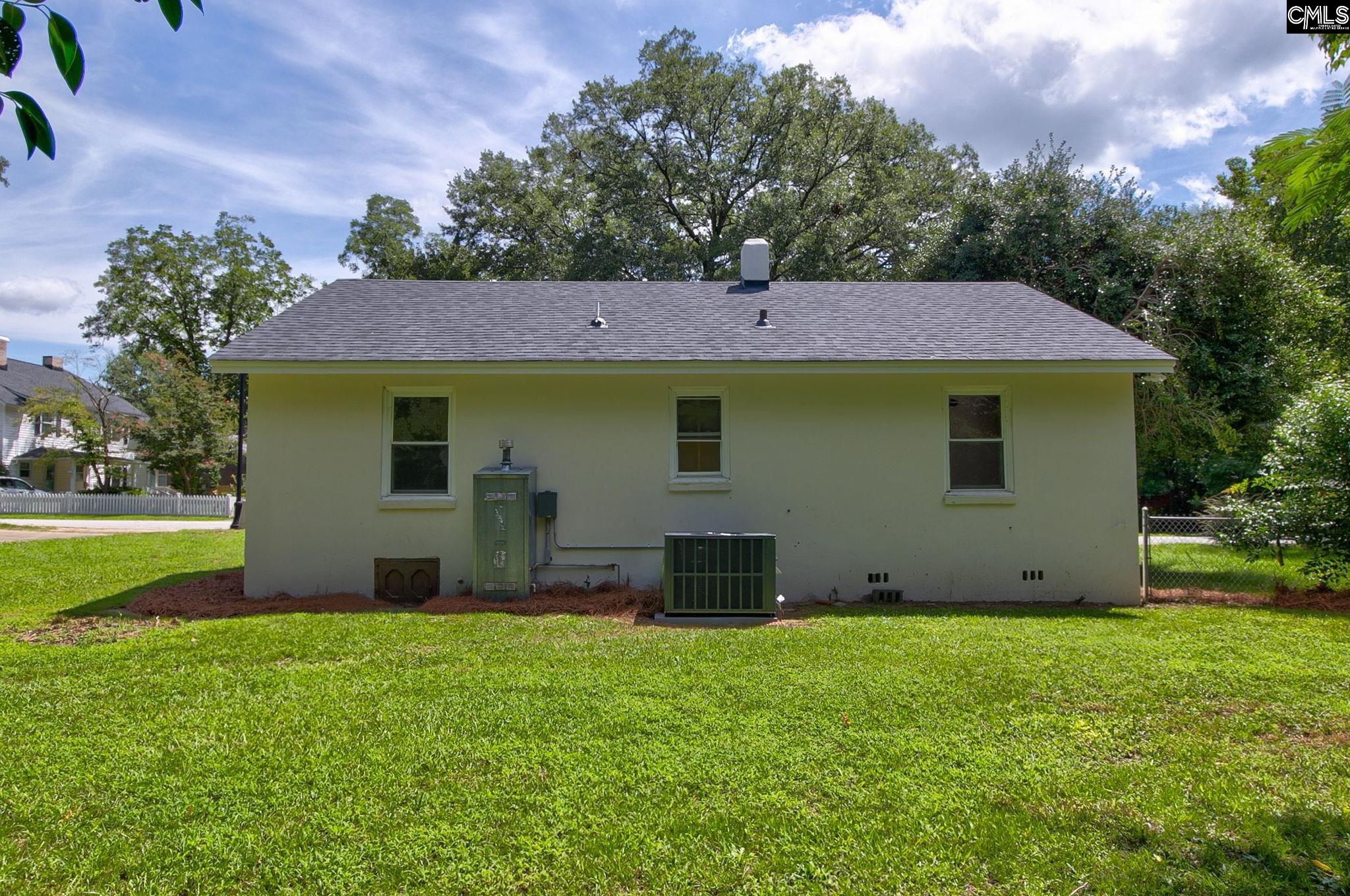 1513 Sarsfield Avenue Camden, SC 29020
