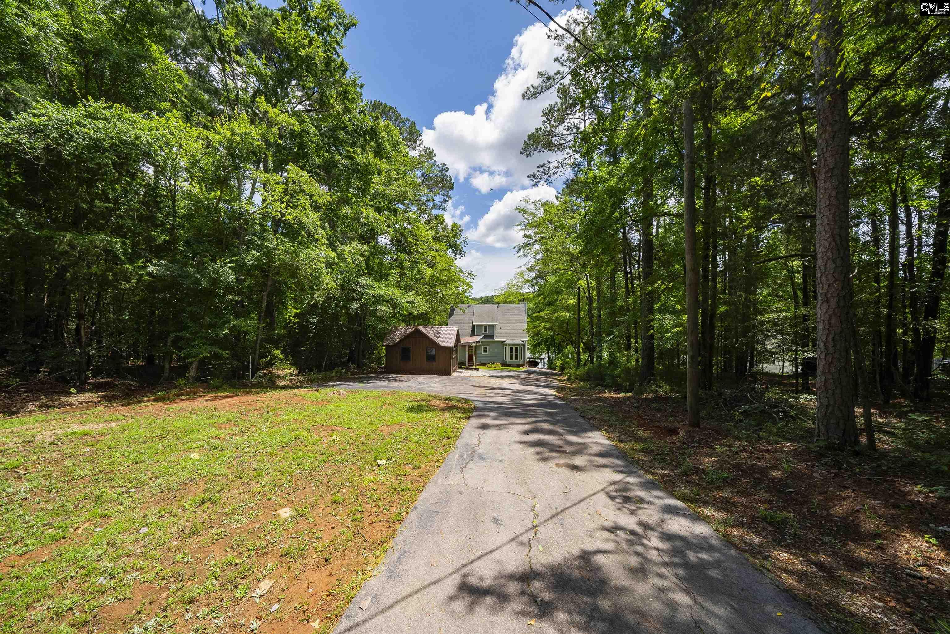 1898 Lakewood Drive Prosperity, SC 29127
