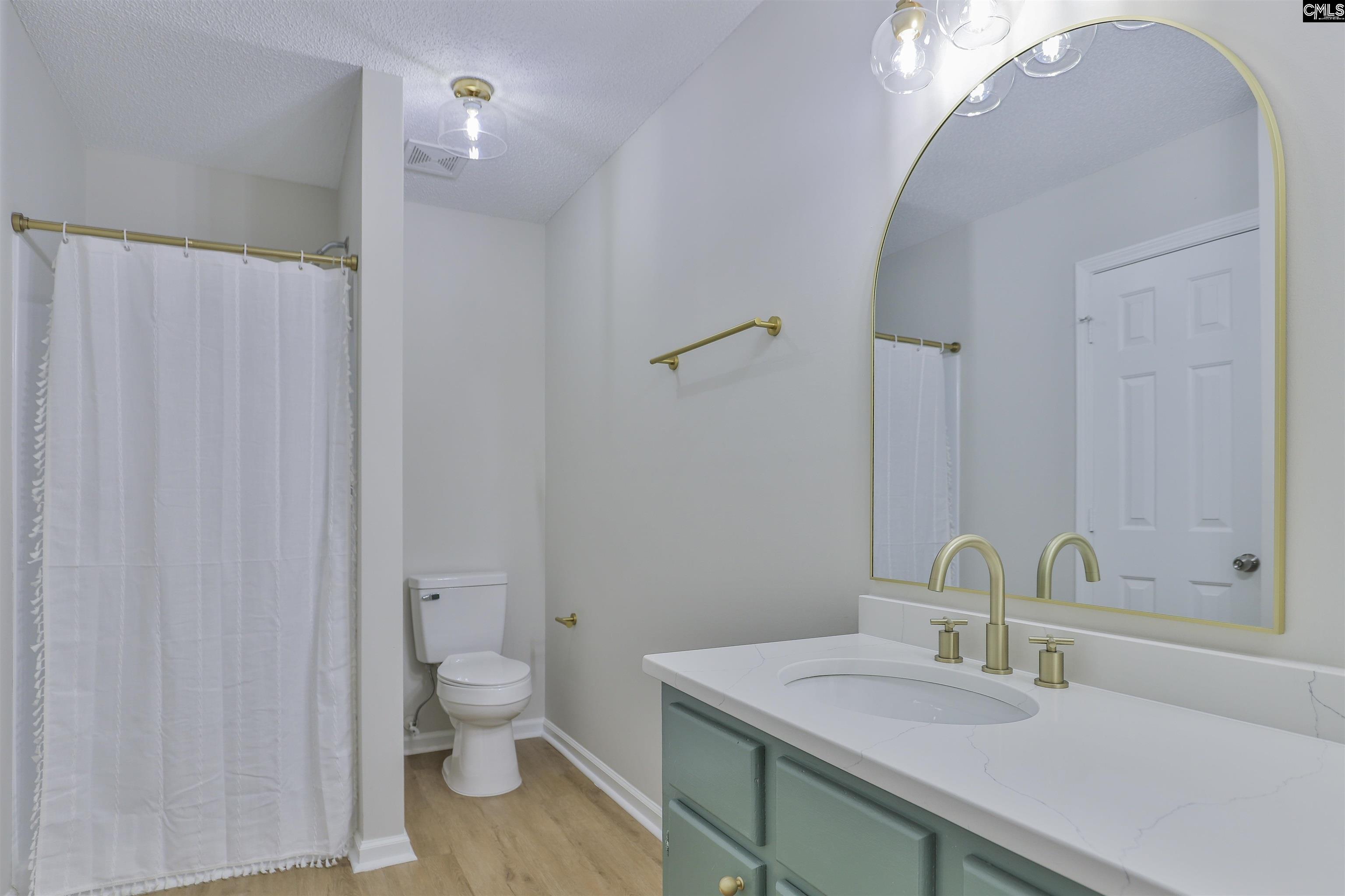 2513 Bowen Street Elgin, SC 29045