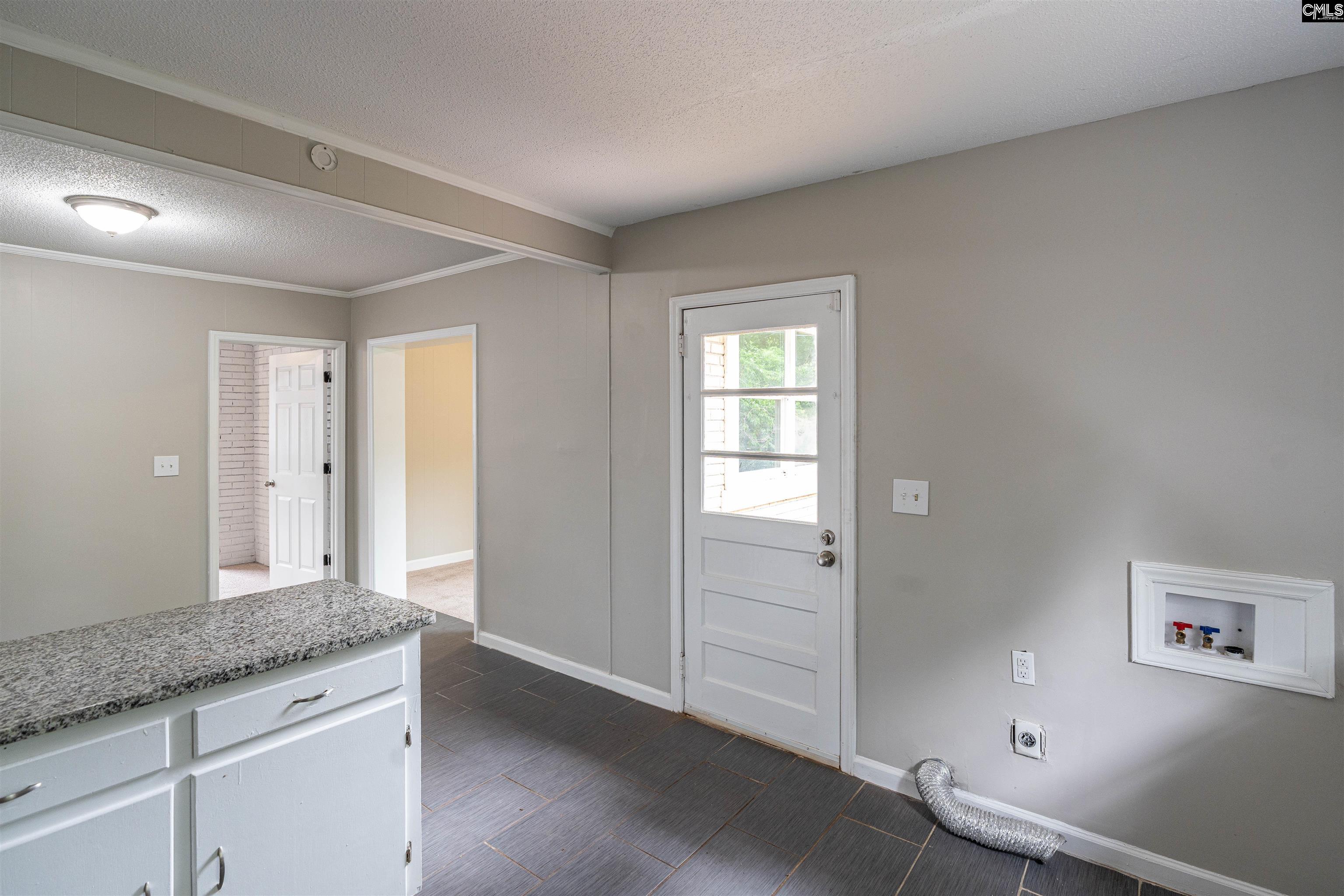 1927 Melissa Lane Columbia, SC 29210