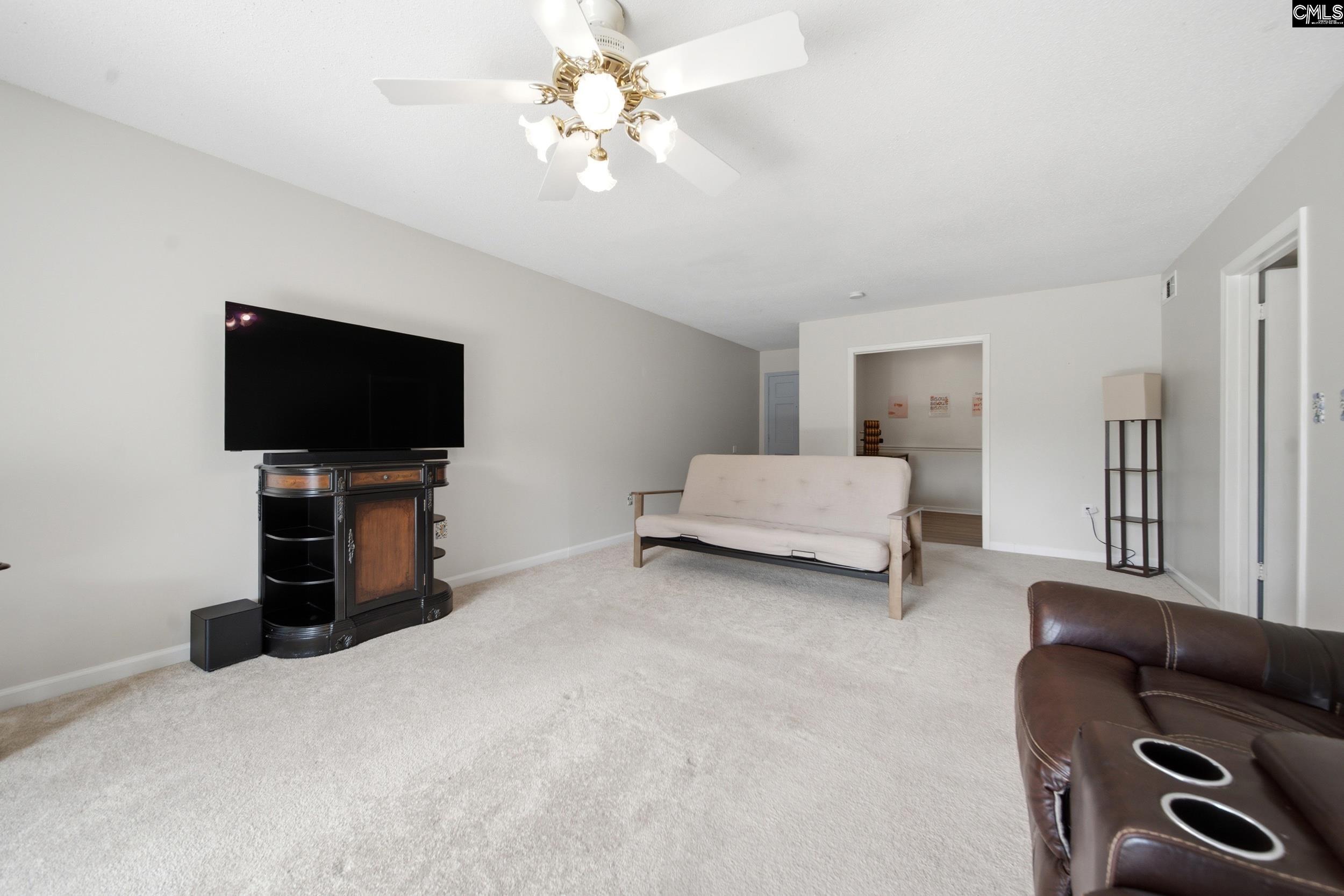 5516 Lakeshore Drive Columbia, SC 29206