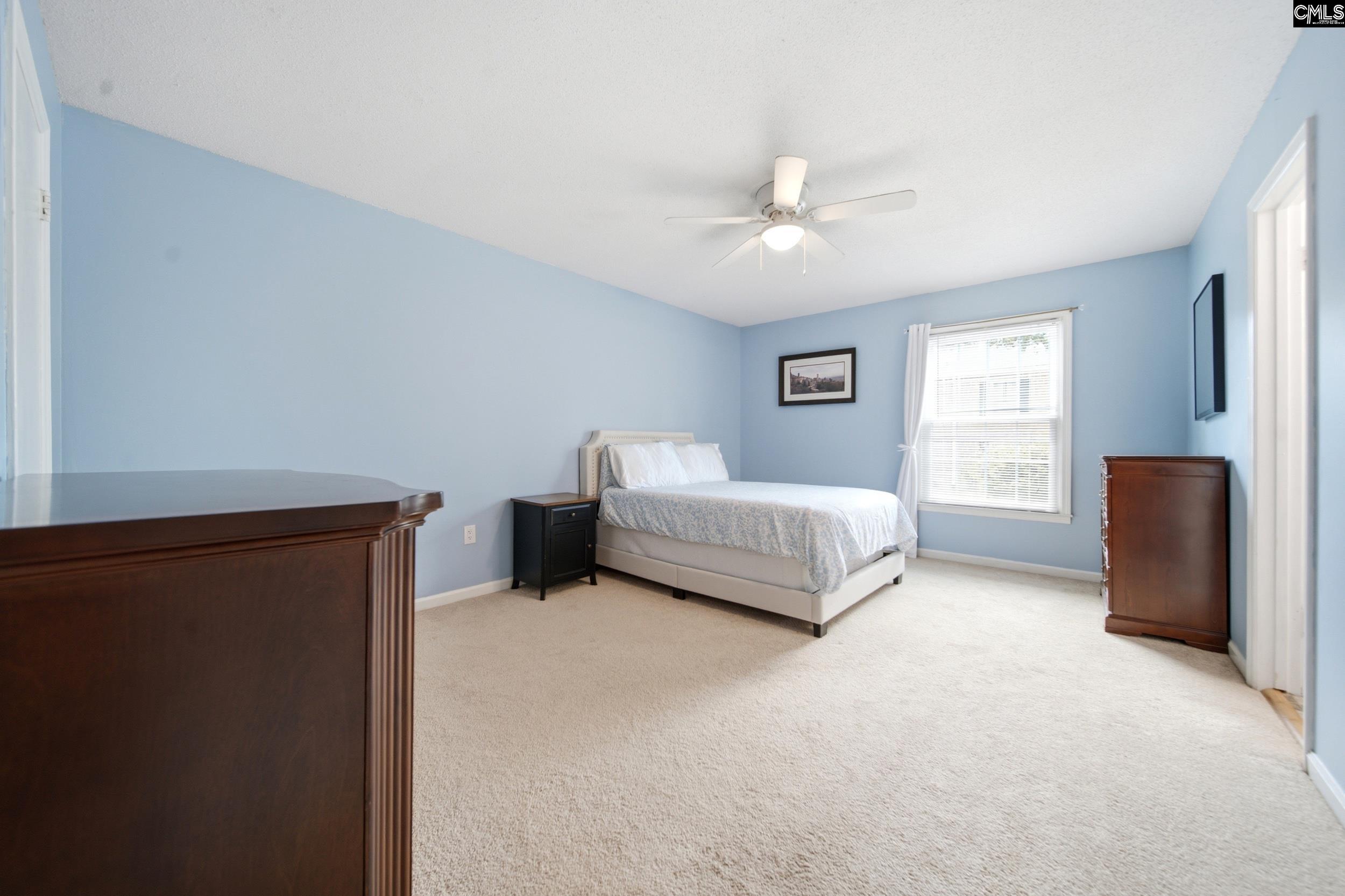 5516 Lakeshore Drive Columbia, SC 29206