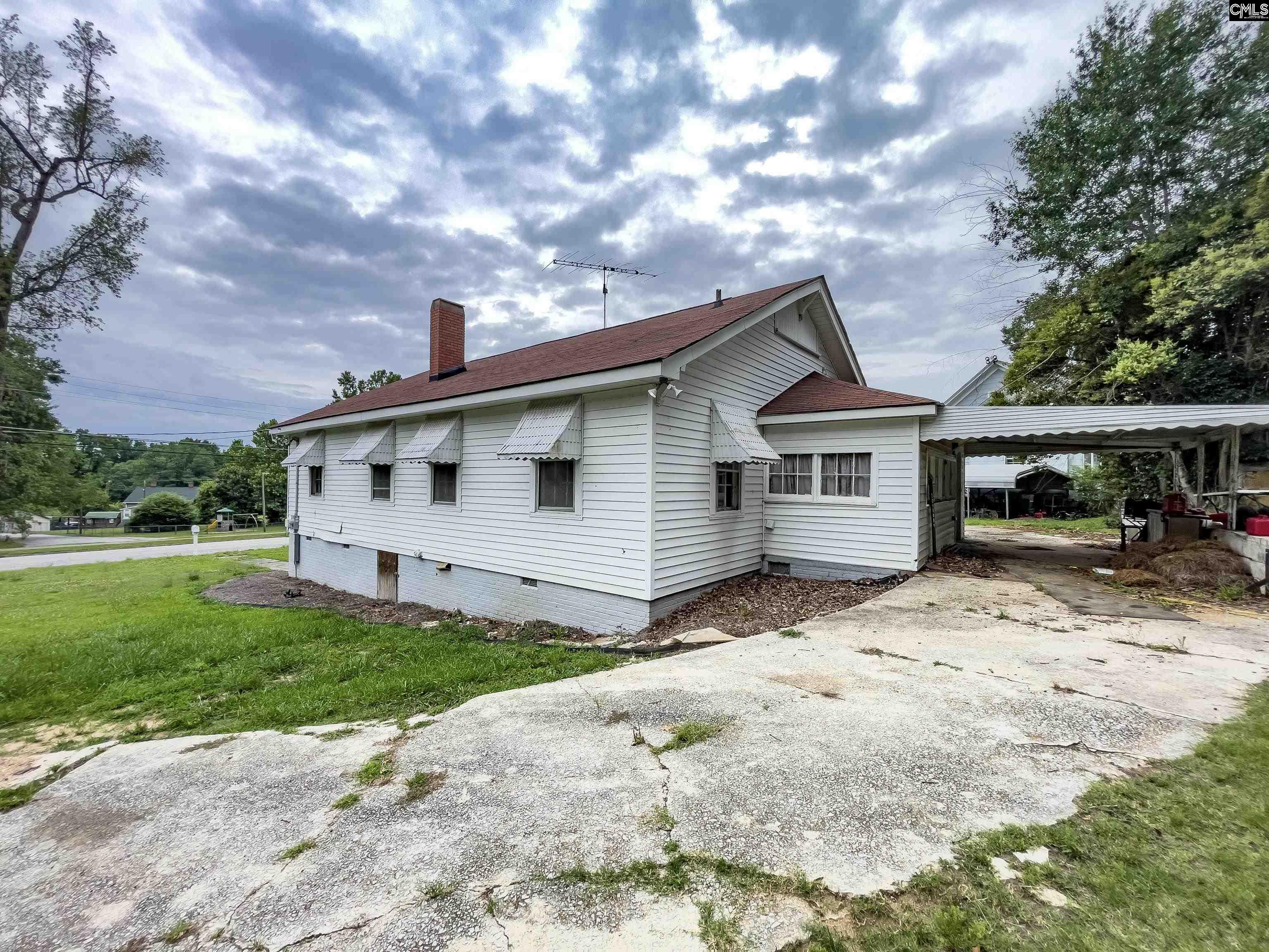 411 Gary Street Whitmire, SC 29178