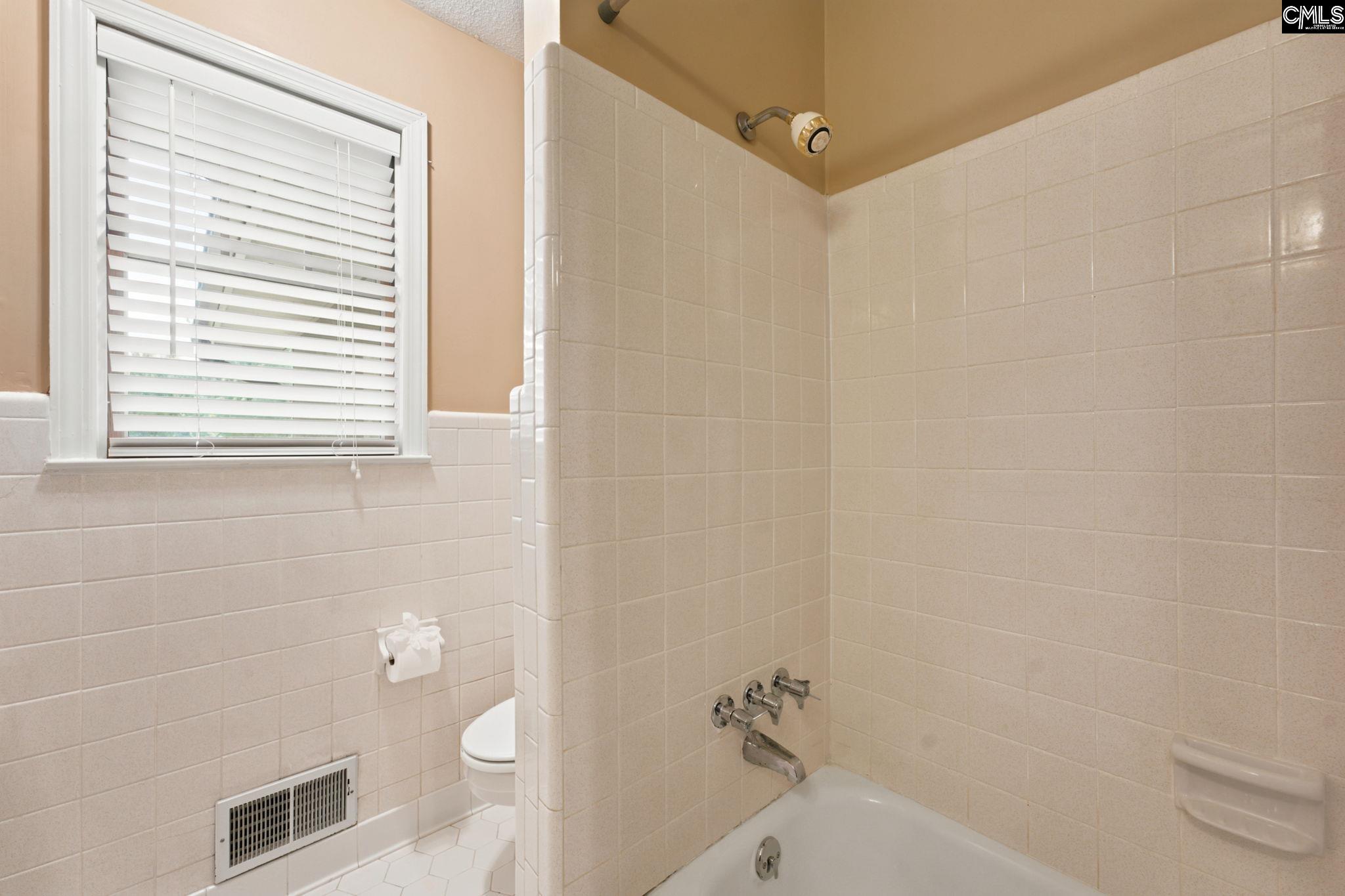 6544 Brookside Circle Columbia, SC 29206-1300