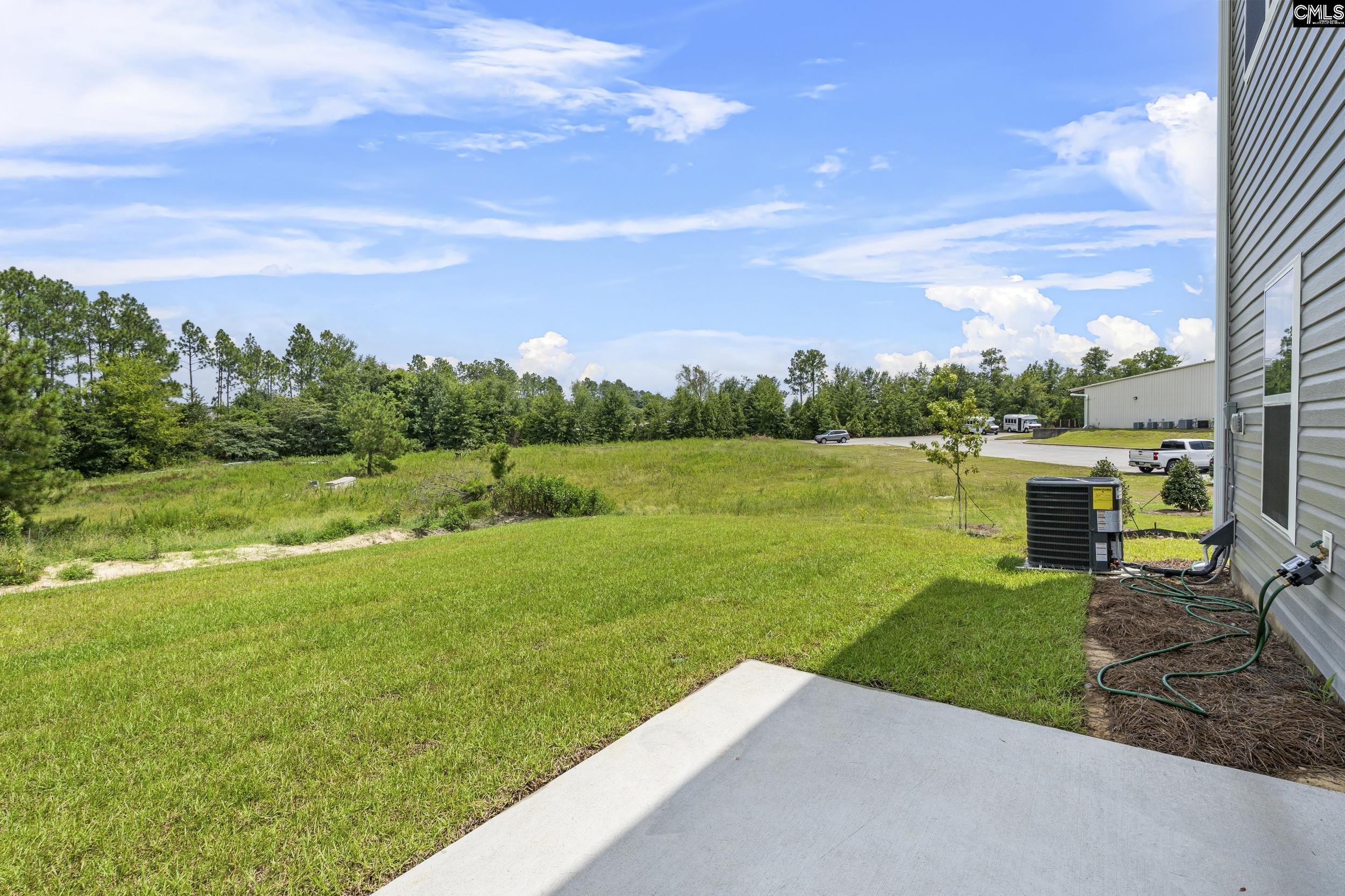 325 South Lake Court Lexington, SC 29073