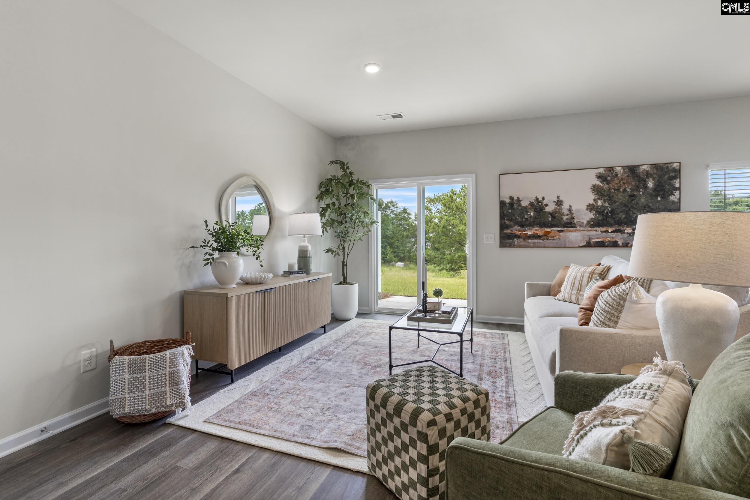 325 South Lake Court Lexington, SC 29073
