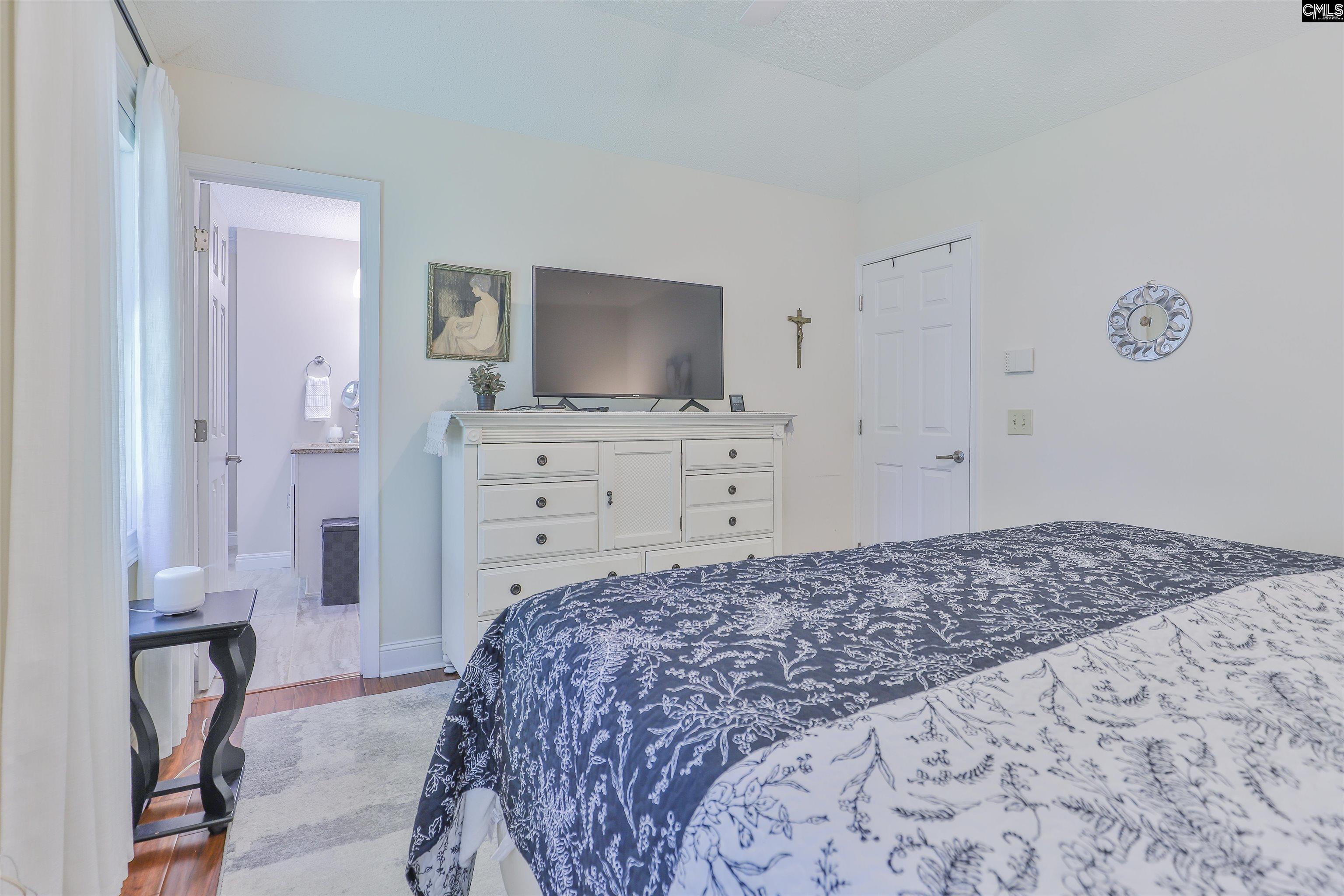 160 Whispering Glen Circle West Columbia, SC 29170