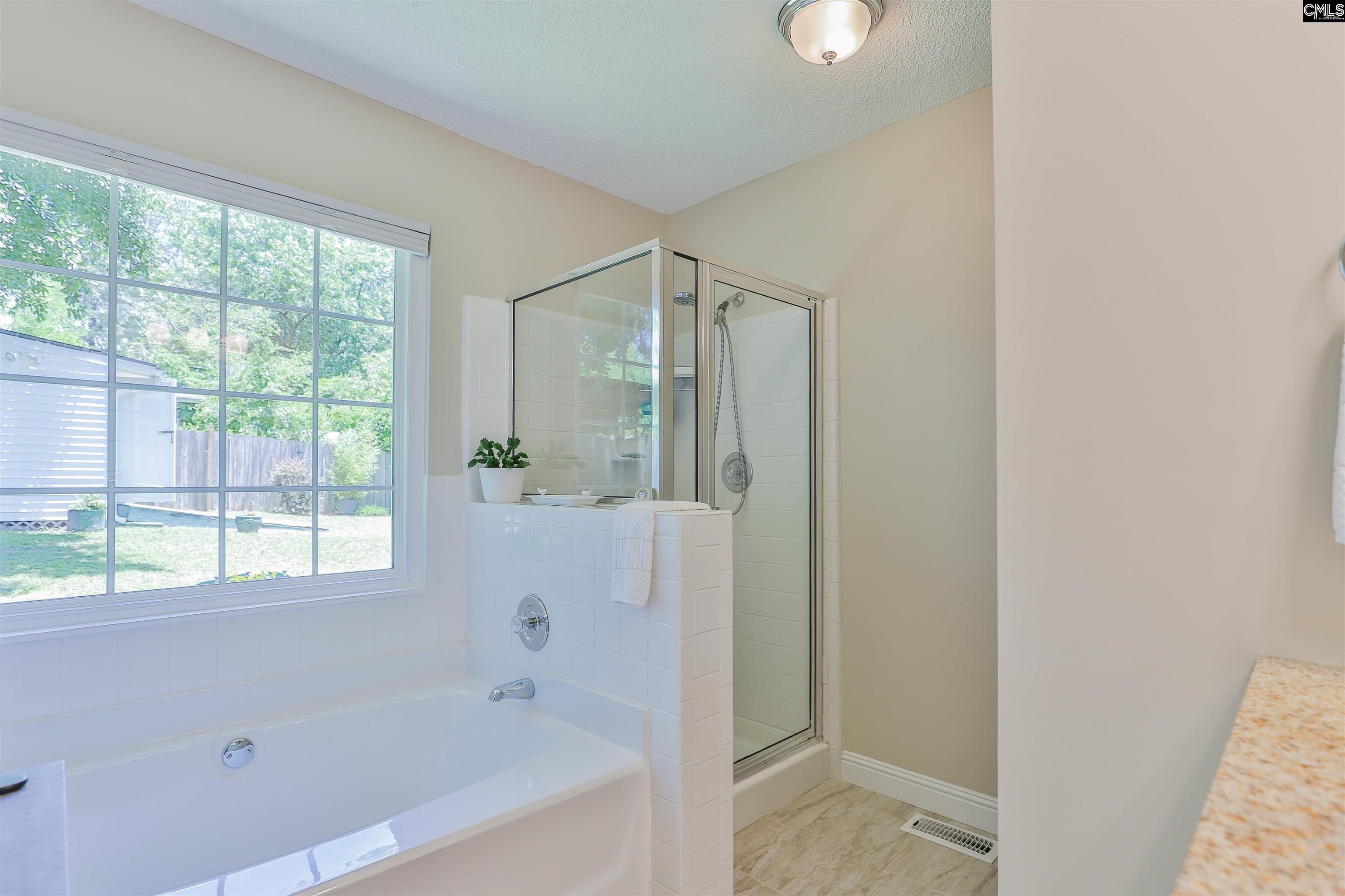 160 Whispering Glen Circle West Columbia, SC 29170