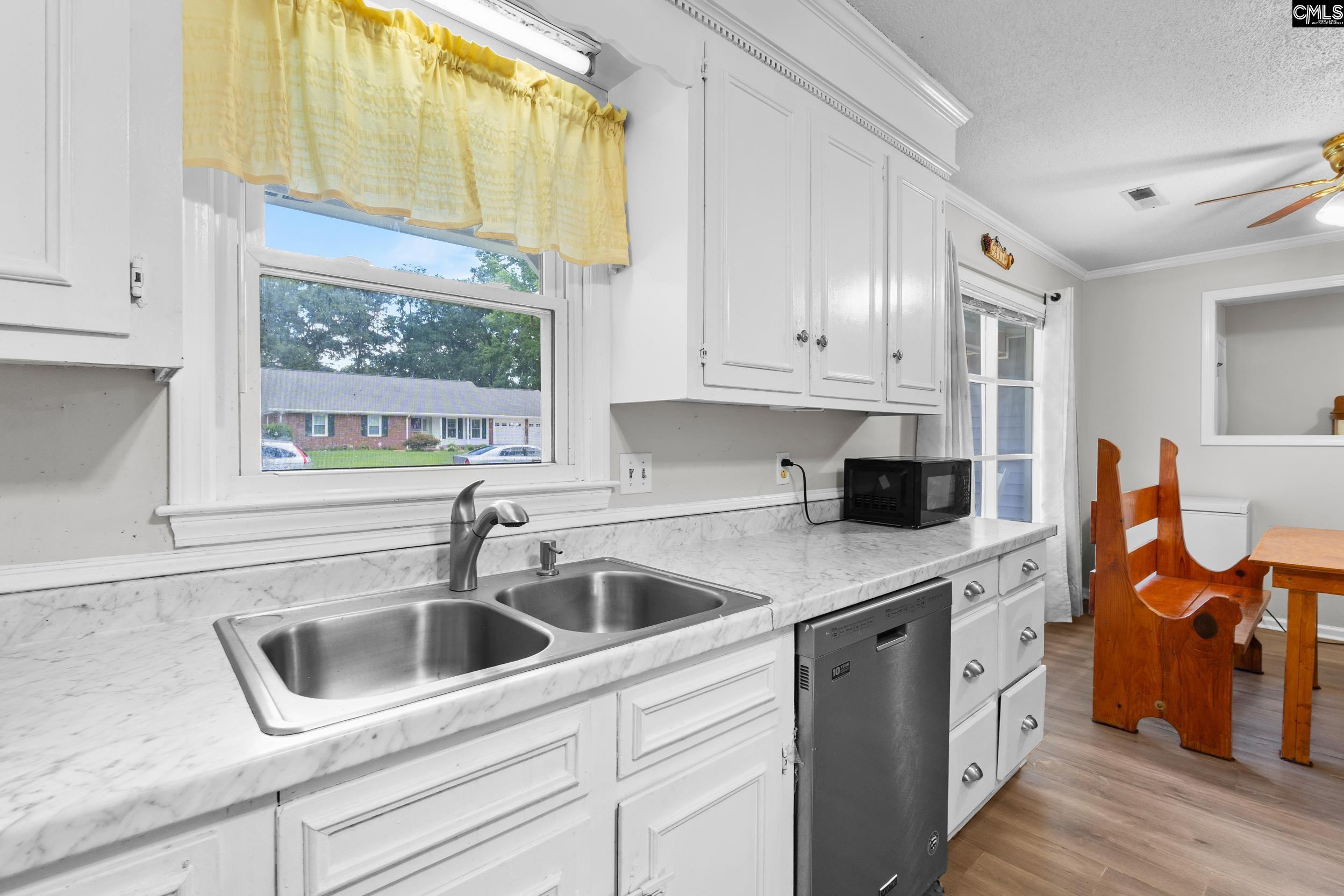 1304 Fairlawn Drive Sumter, SC 29154
