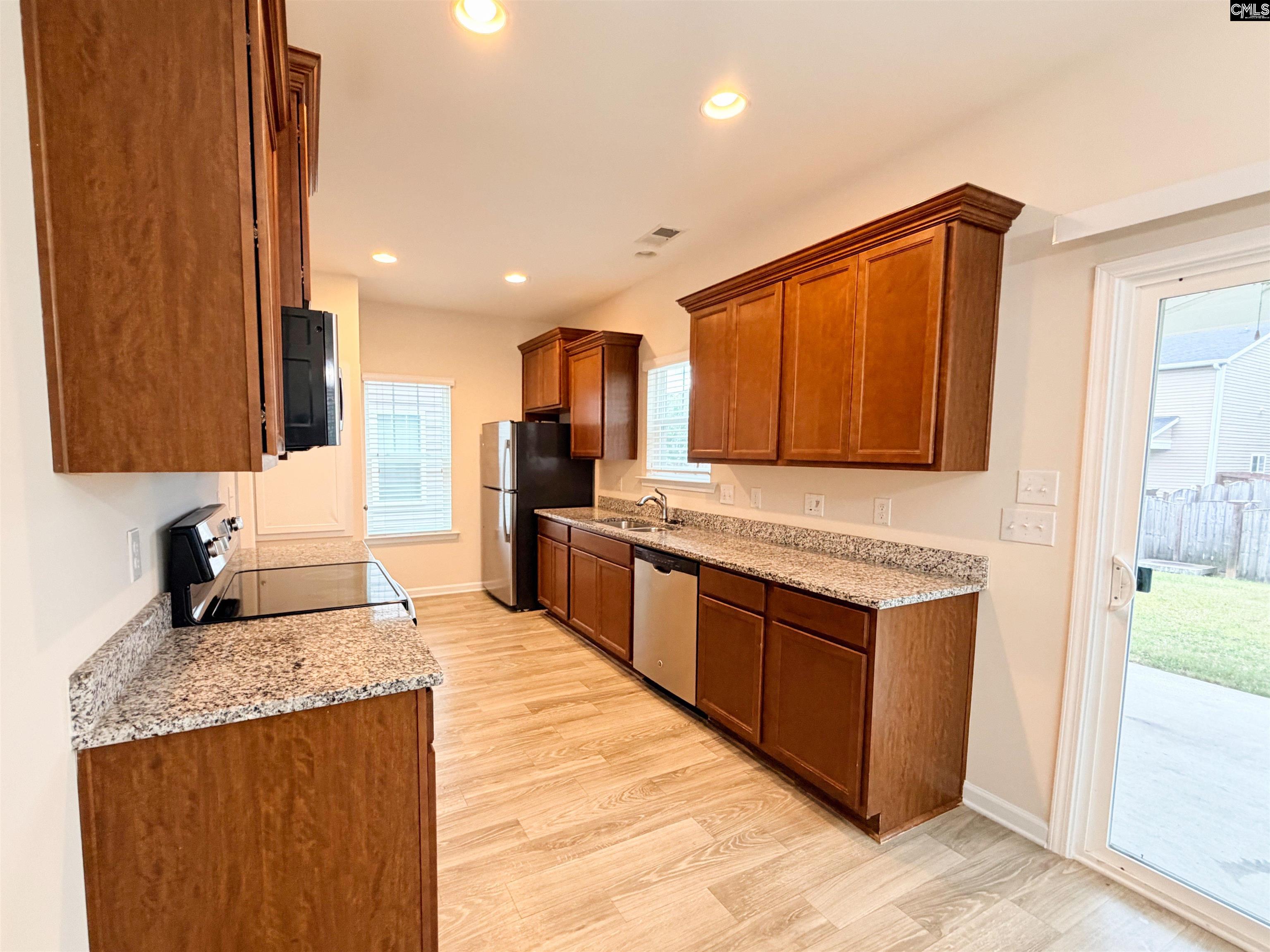 128 Brewers Oak Lane West Columbia, SC 29169