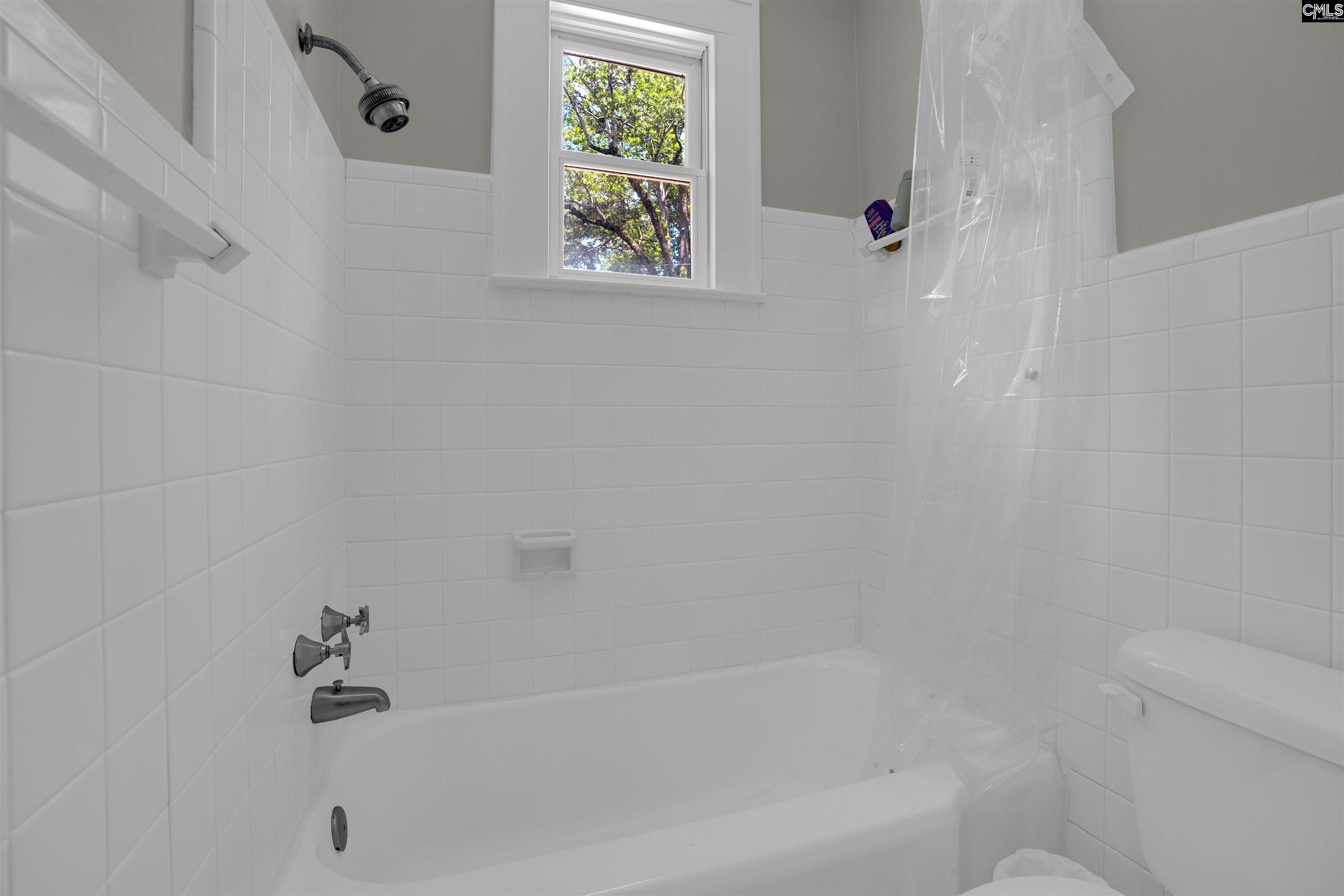 2415 Heyward Street Columbia, SC 29205-3105