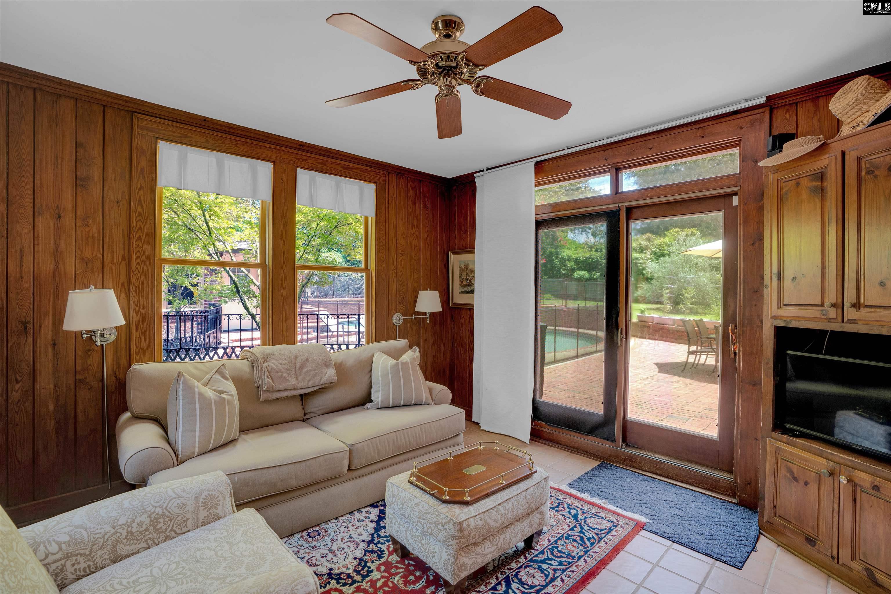 2415 Heyward Street Columbia, SC 29205-3105