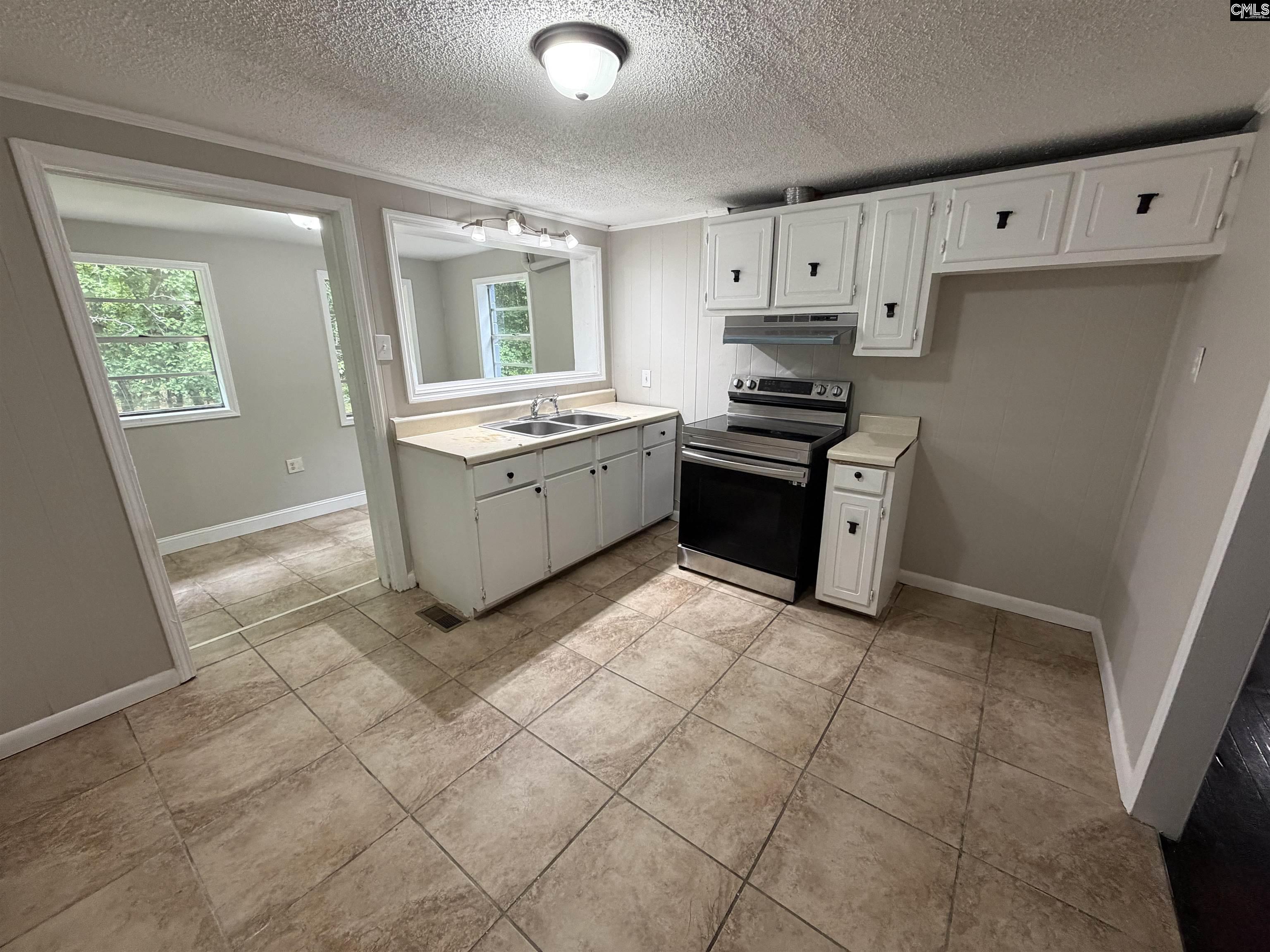 1207 Hampton Orangeburg, SC 29115