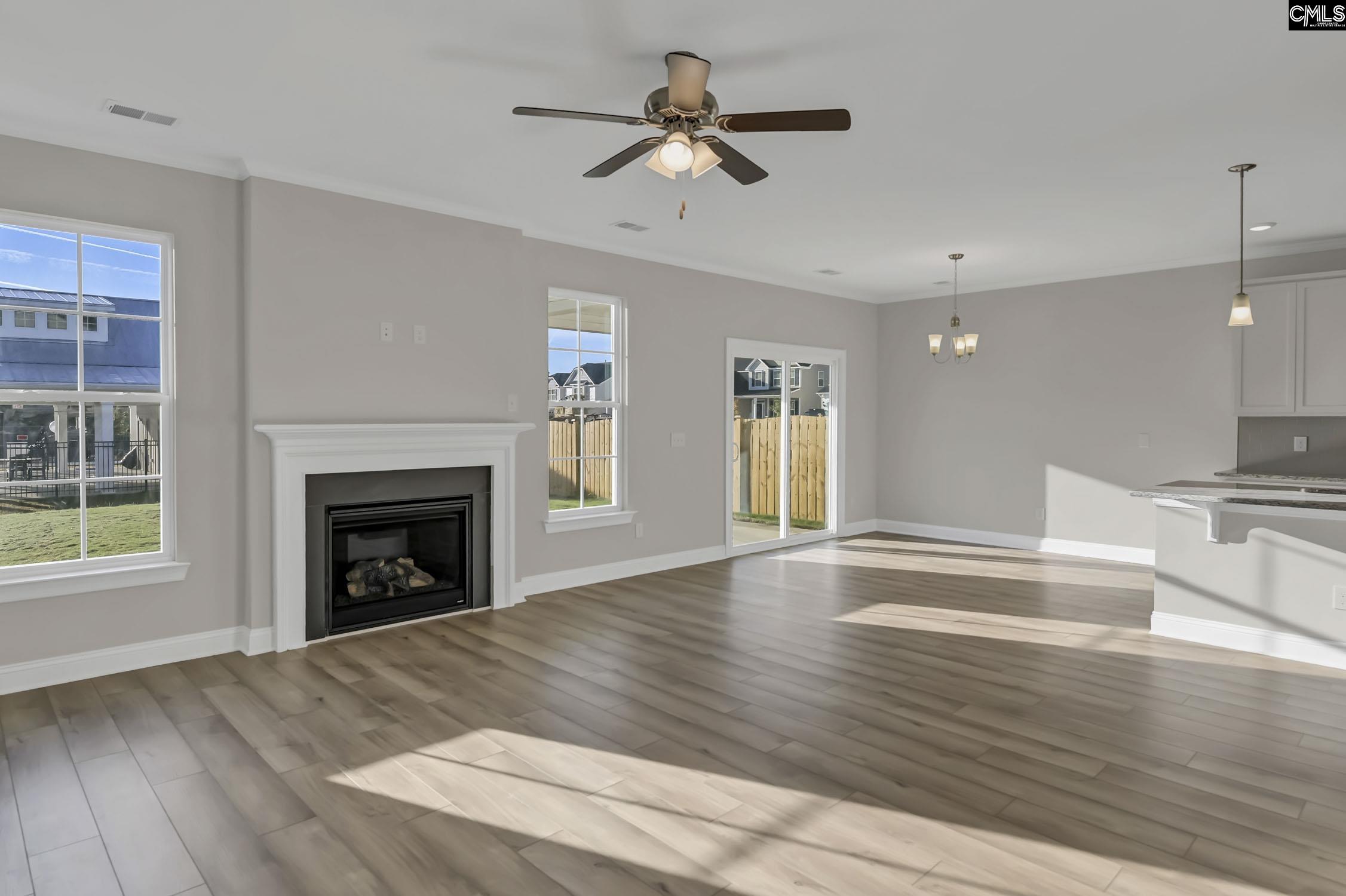 635 Thunder Gulch Avenue Lexington, SC 29073