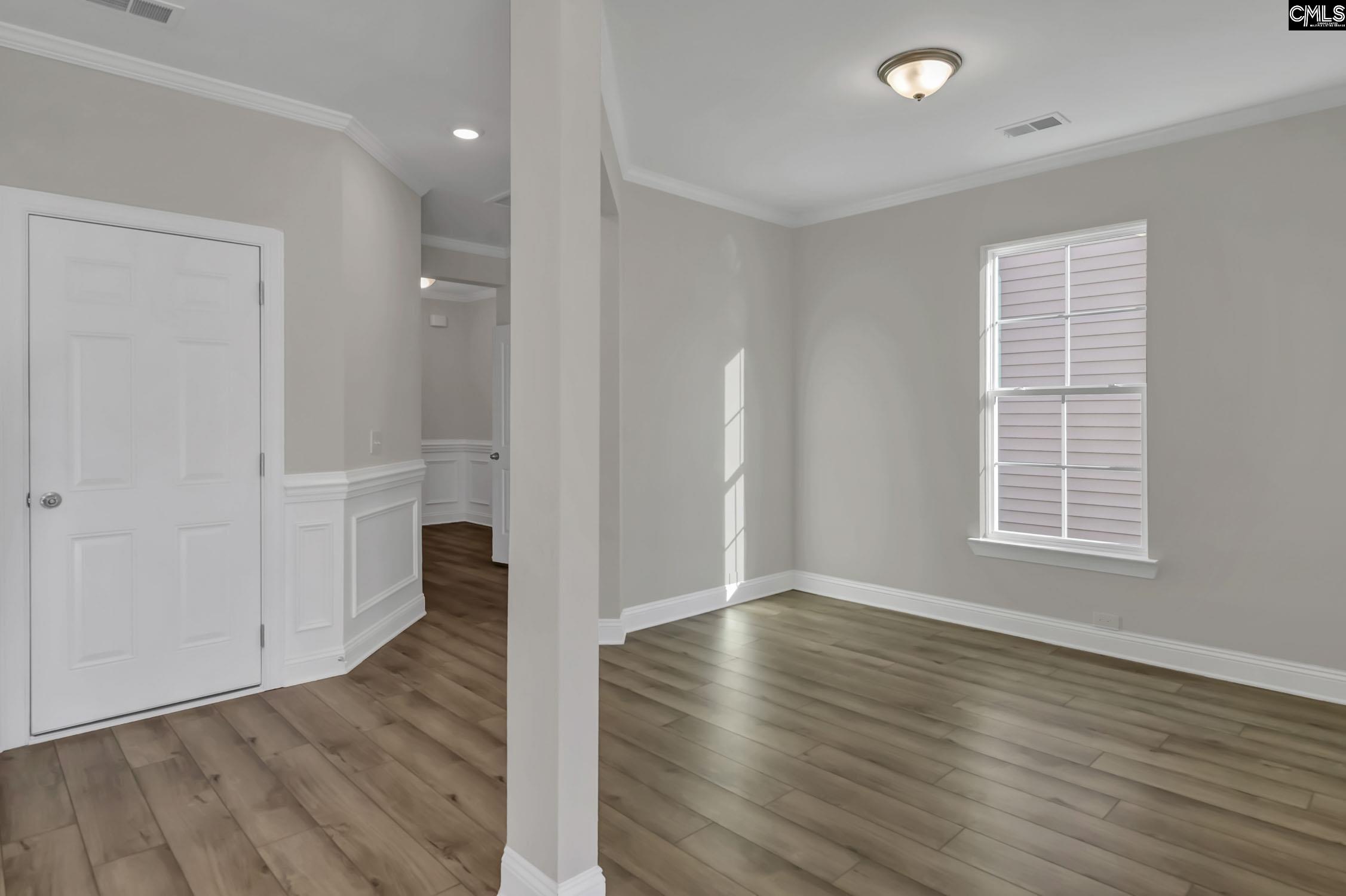635 Thunder Gulch Avenue Lexington, SC 29073