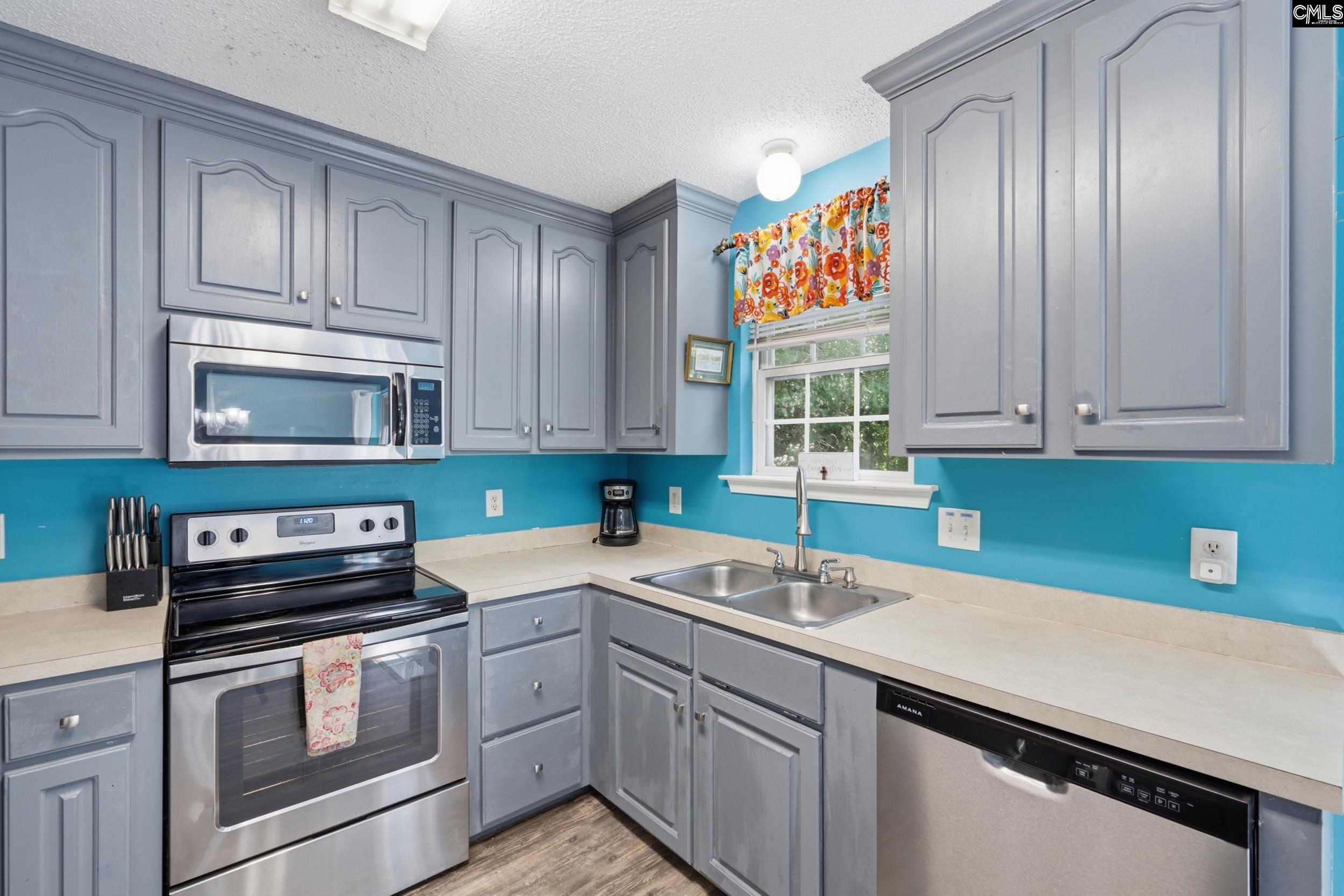 104 Katie Court West Columbia, SC 29170-3061