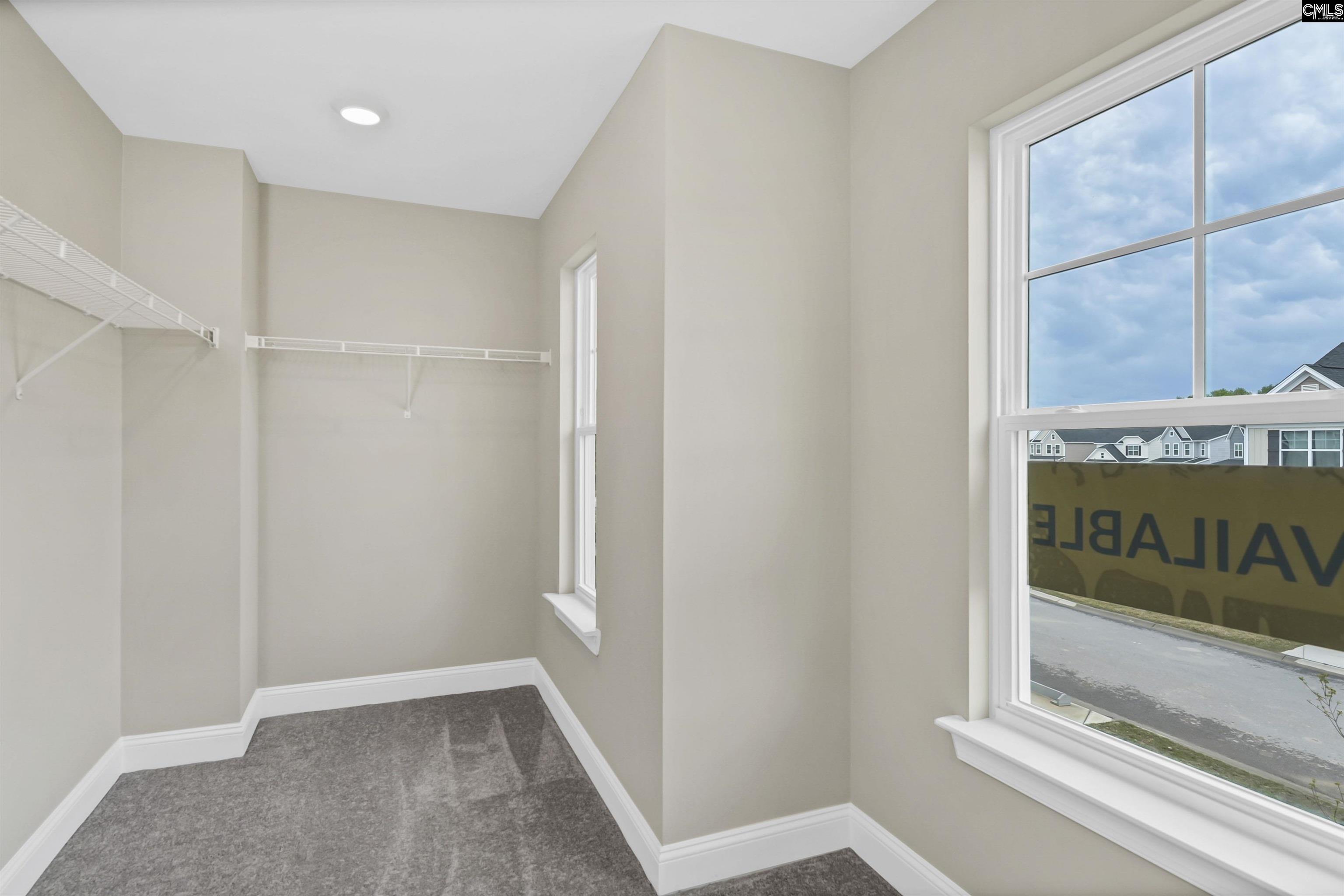 636 Thunder Gulch Avenue Lexington, SC 29073