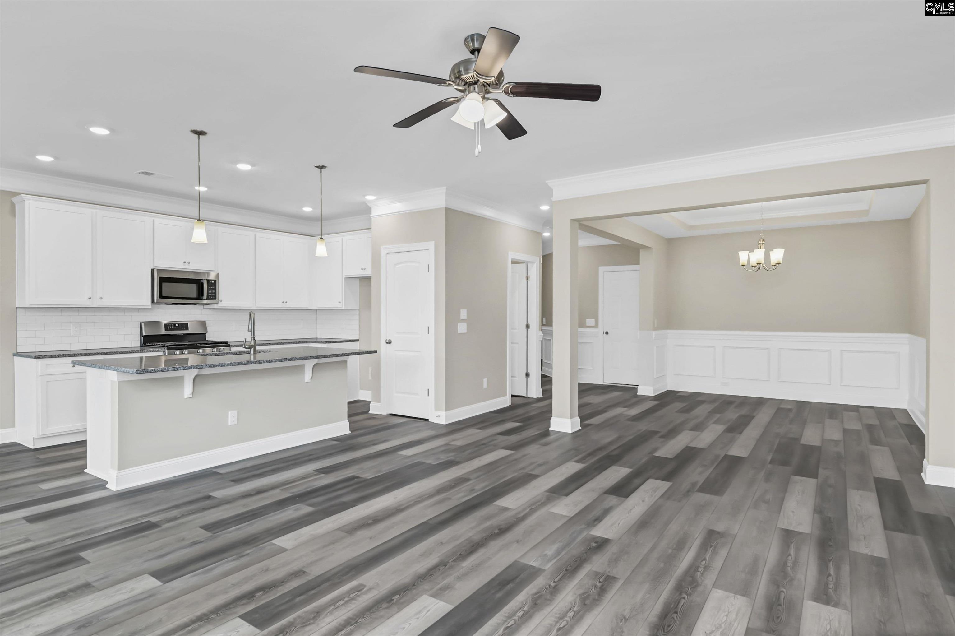 636 Thunder Gulch Avenue Lexington, SC 29073