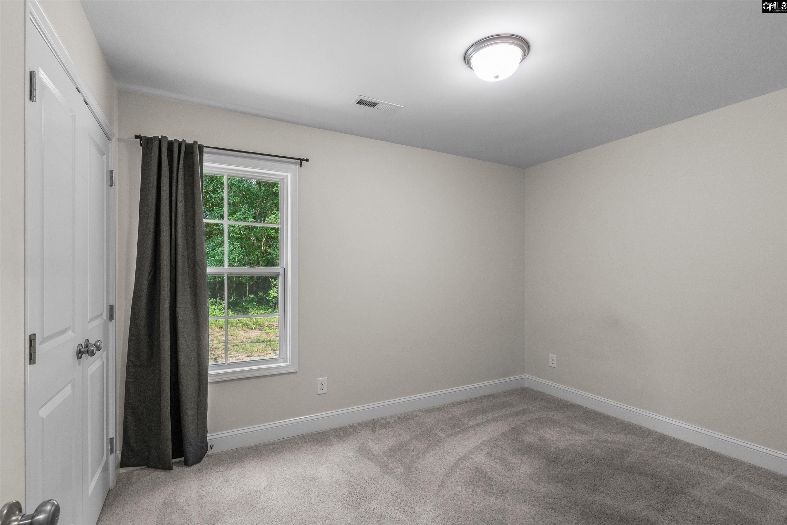4880 McLaurin Road Wedgefield, SC 29168