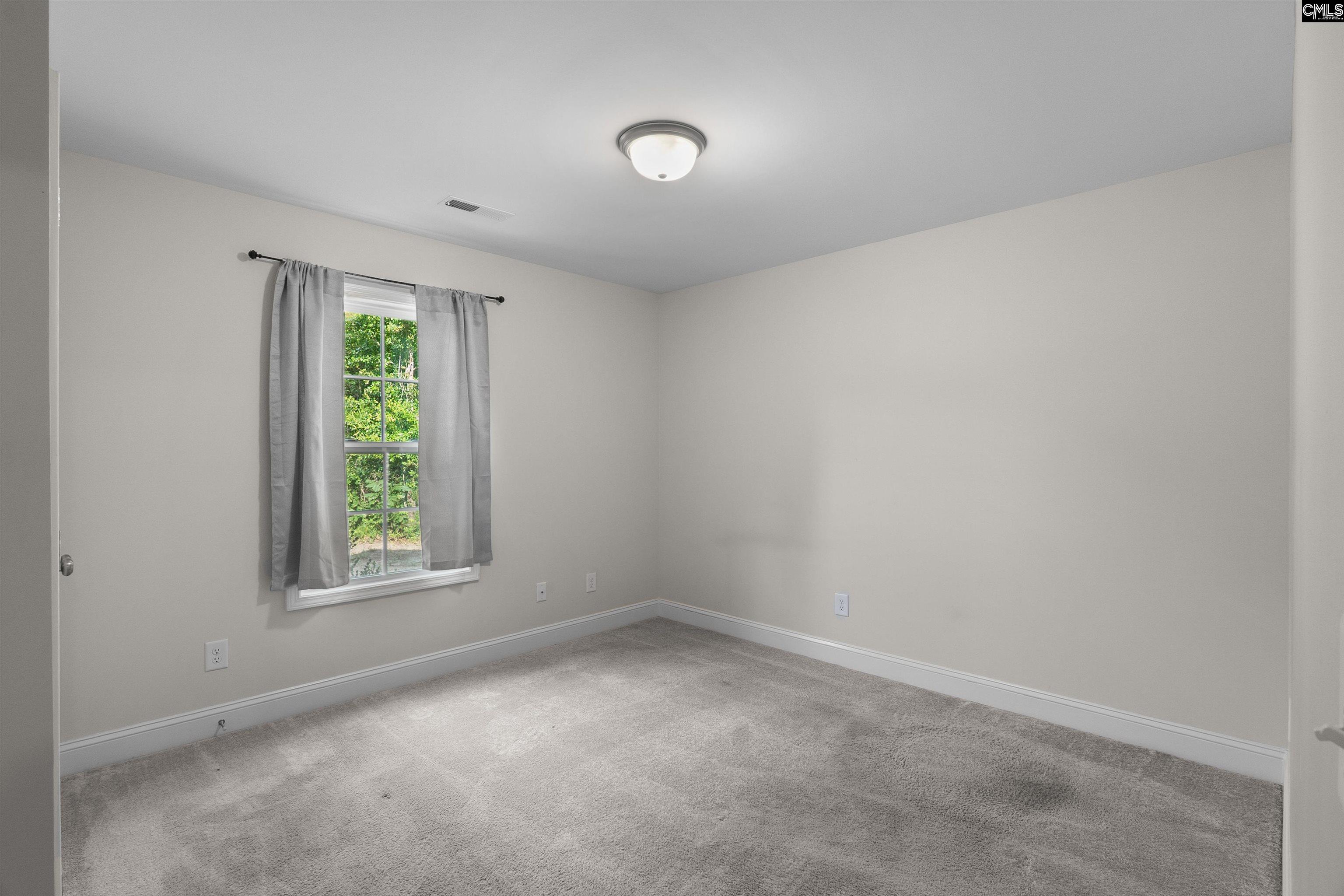 4880 McLaurin Road Wedgefield, SC 29168
