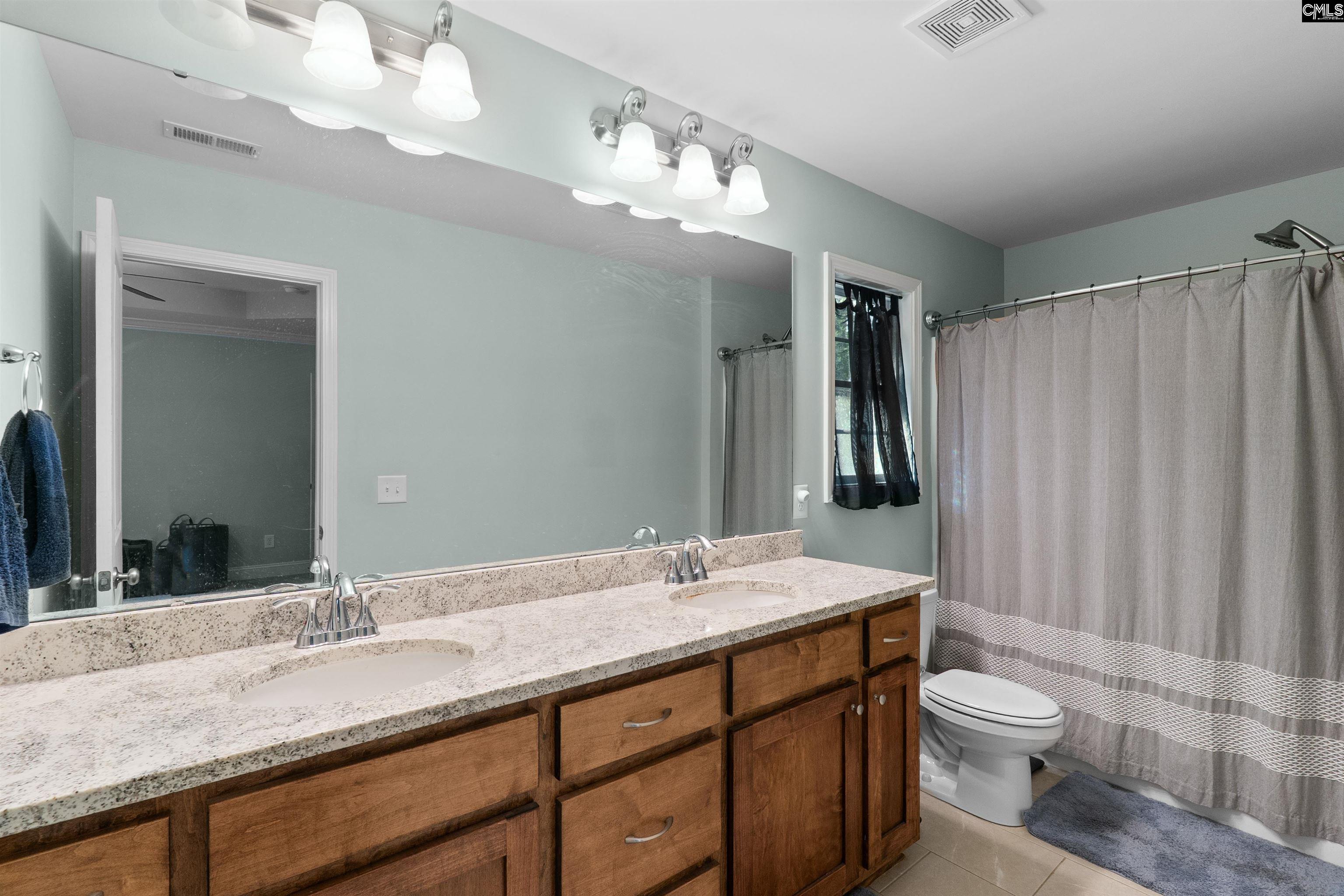 4880 McLaurin Road Wedgefield, SC 29168