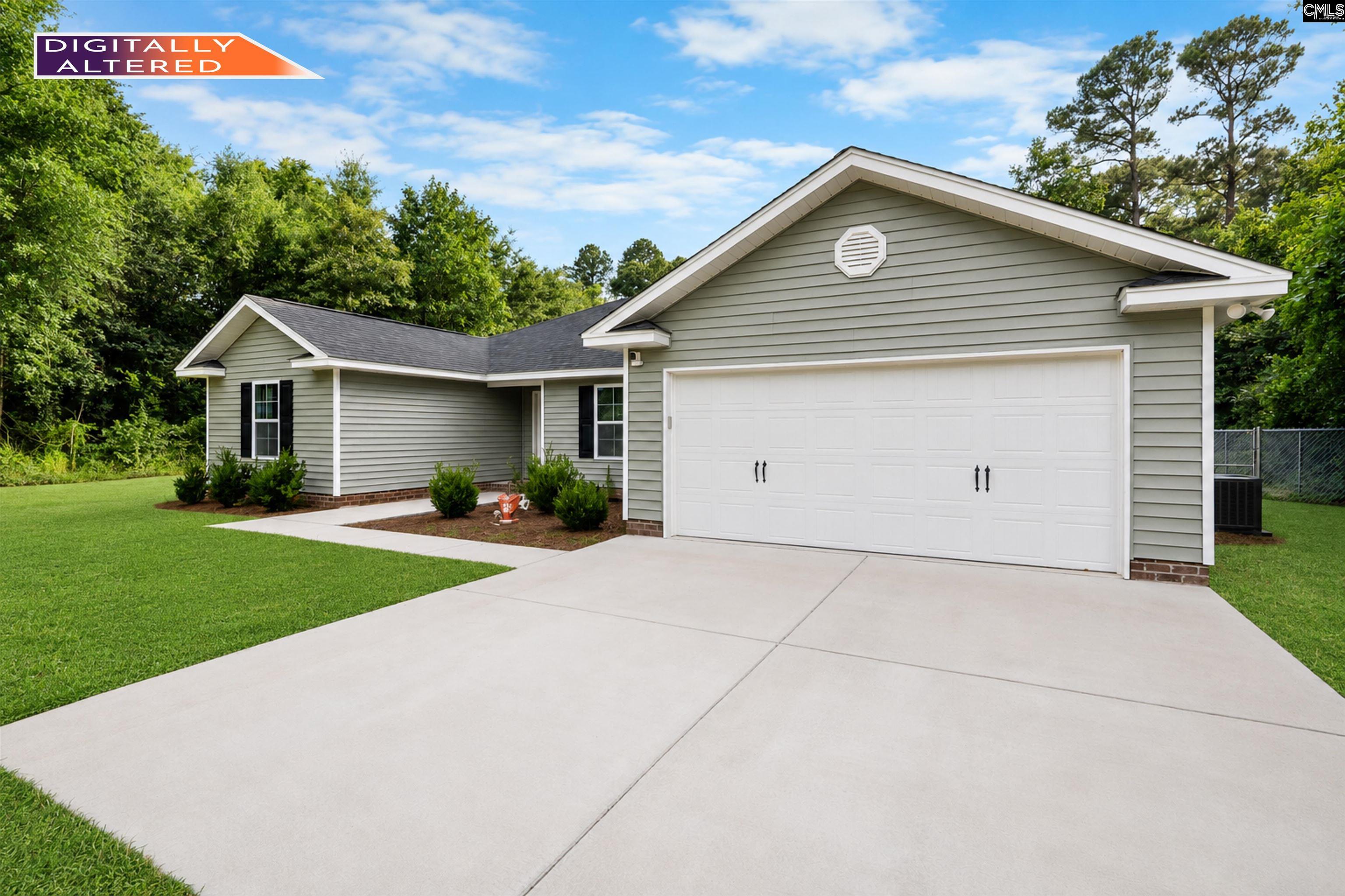 4880 McLaurin Road Wedgefield, SC 29168