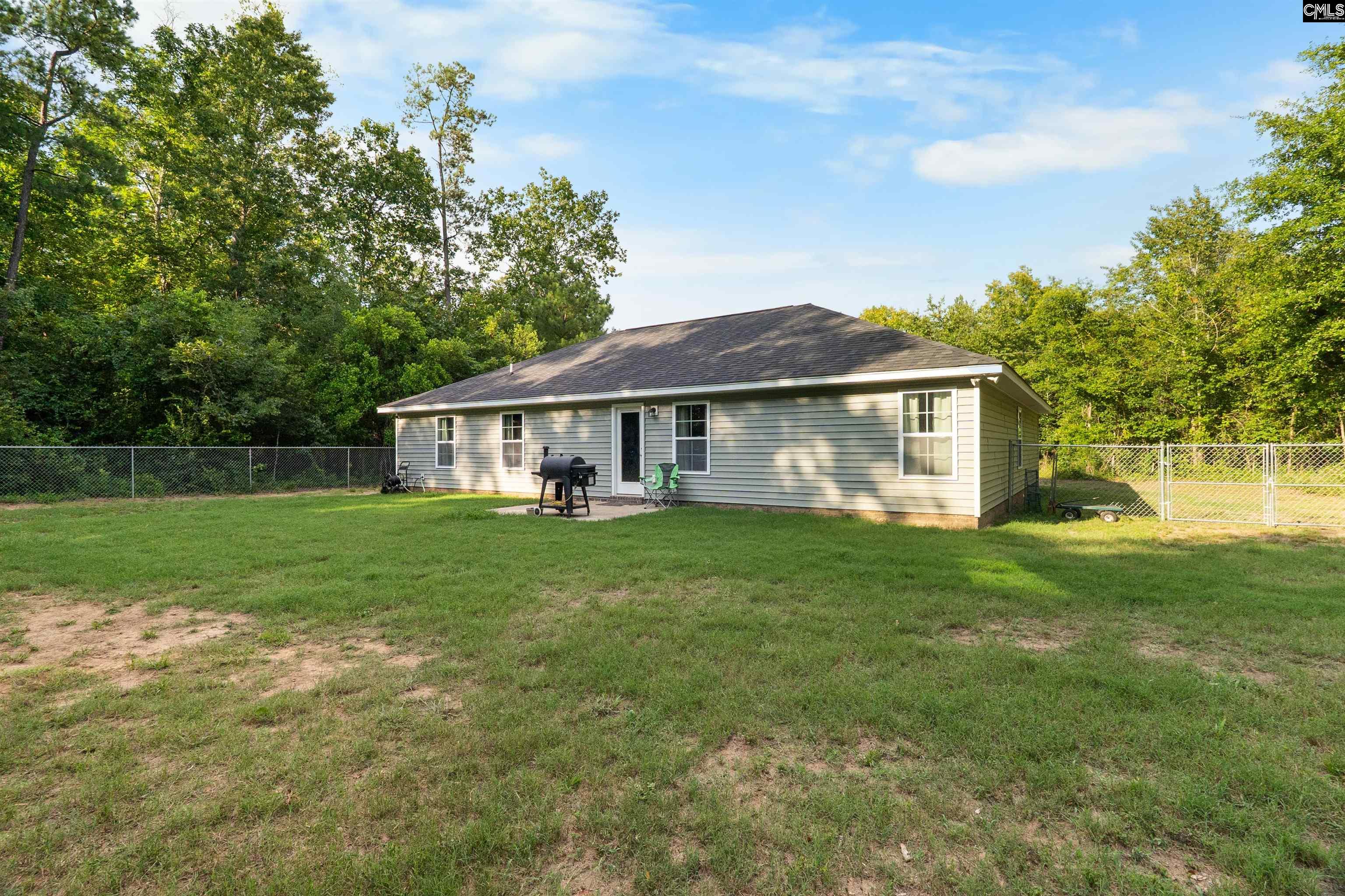 4880 McLaurin Road Wedgefield, SC 29168