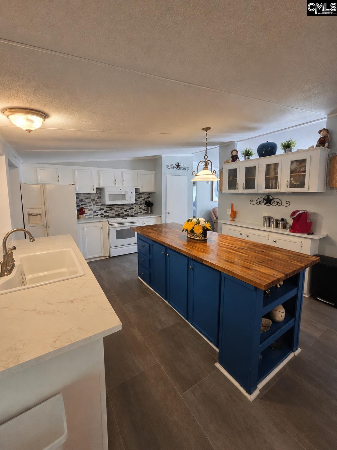 1618 Hickory Hill Road Eastover, SC 29044-8860