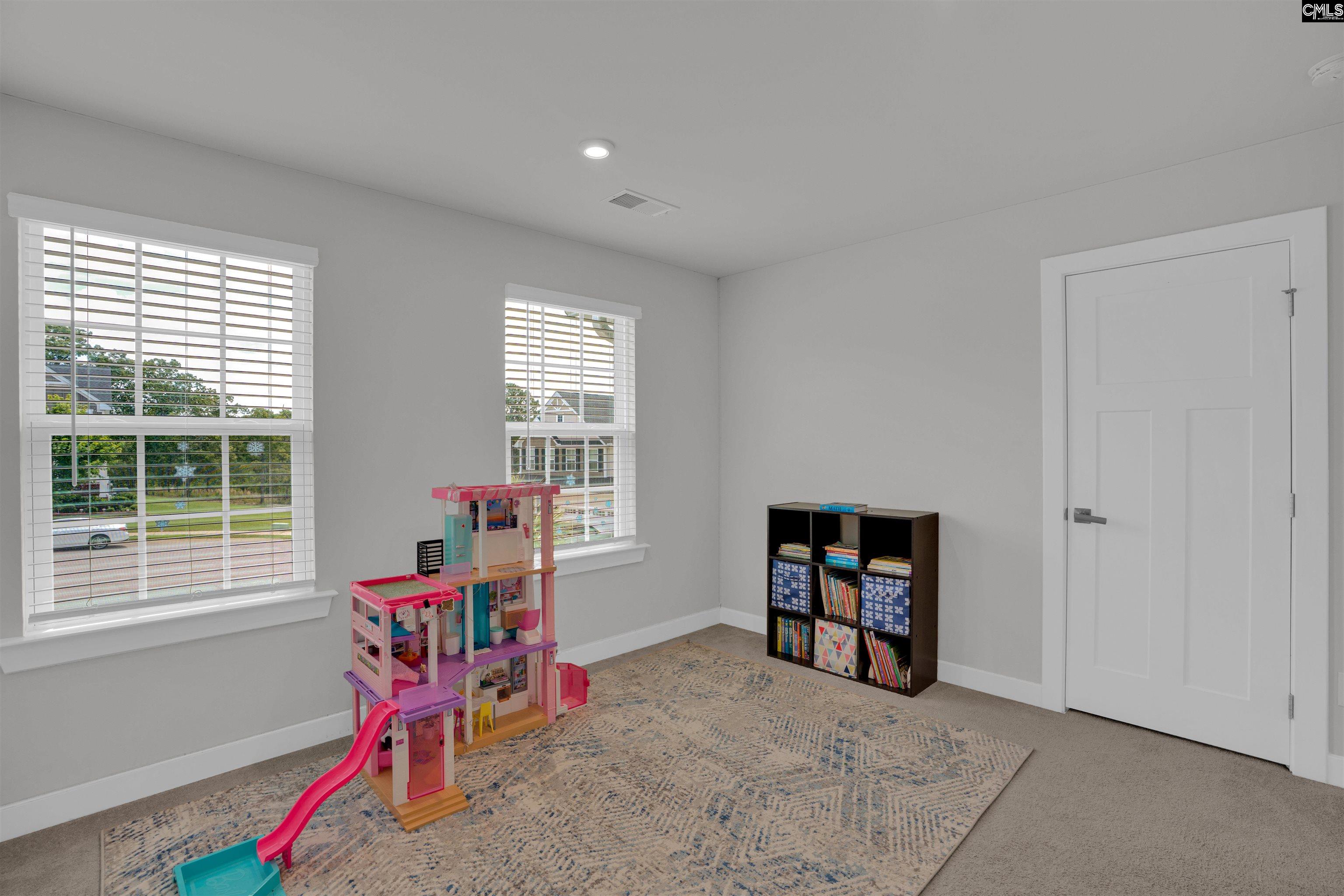 712 Bentgrass Court Elgin, SC 29045
