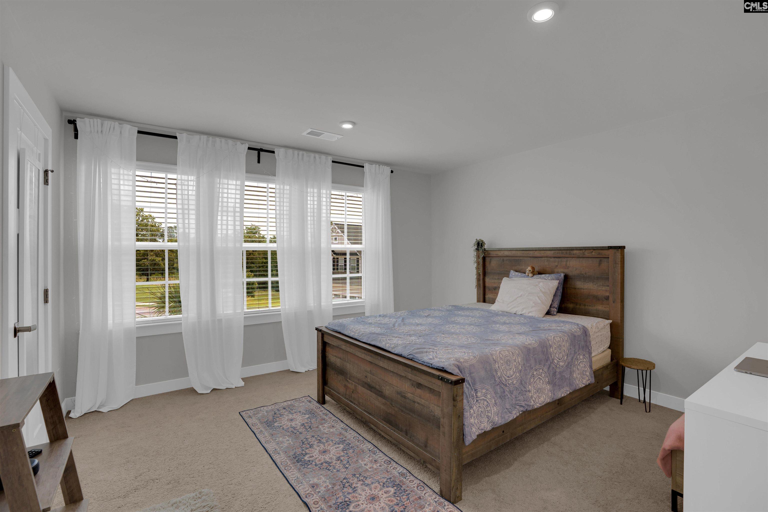 712 Bentgrass Court Elgin, SC 29045