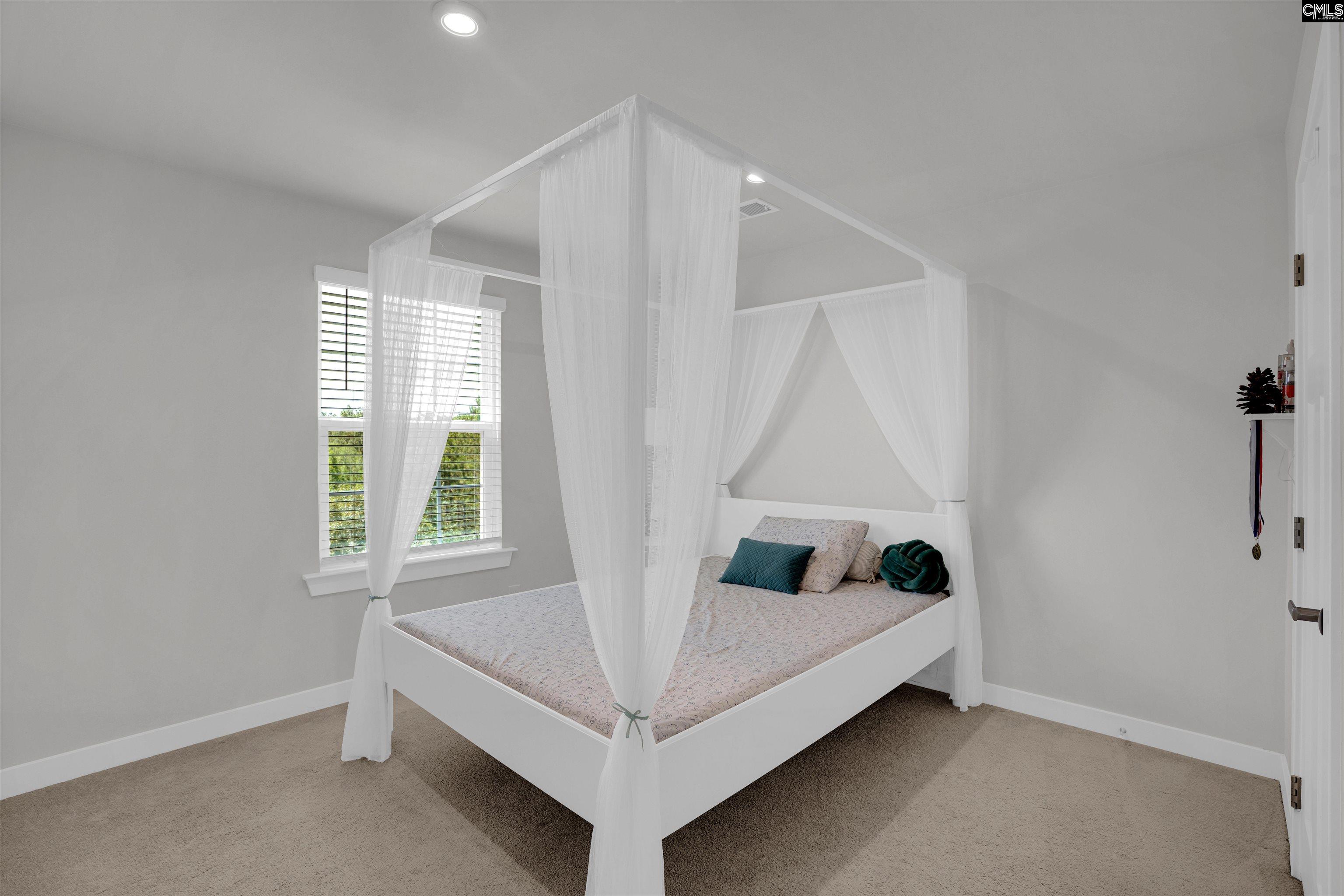 712 Bentgrass Court Elgin, SC 29045