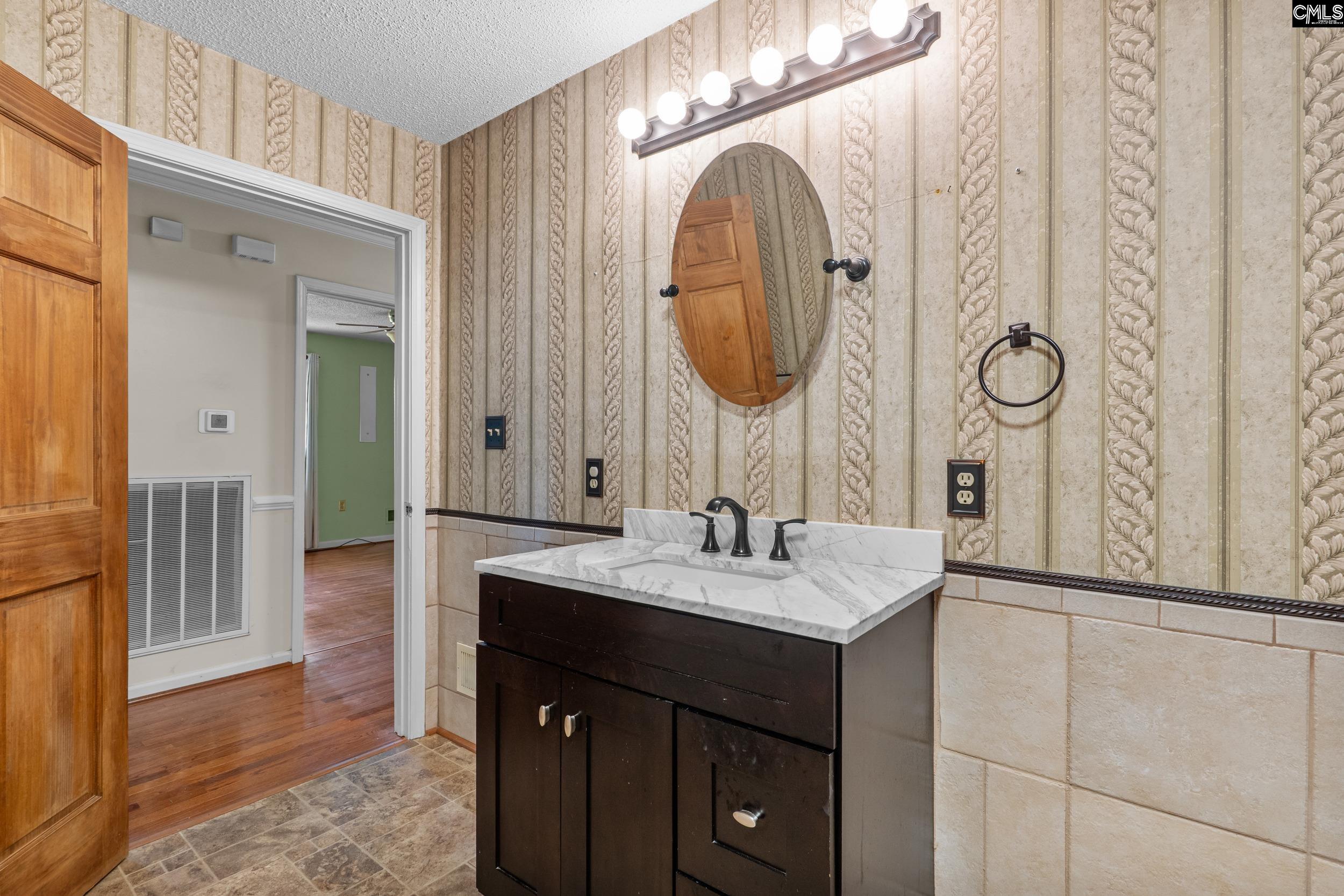 460 Taylor Rd Lugoff, SC 29078