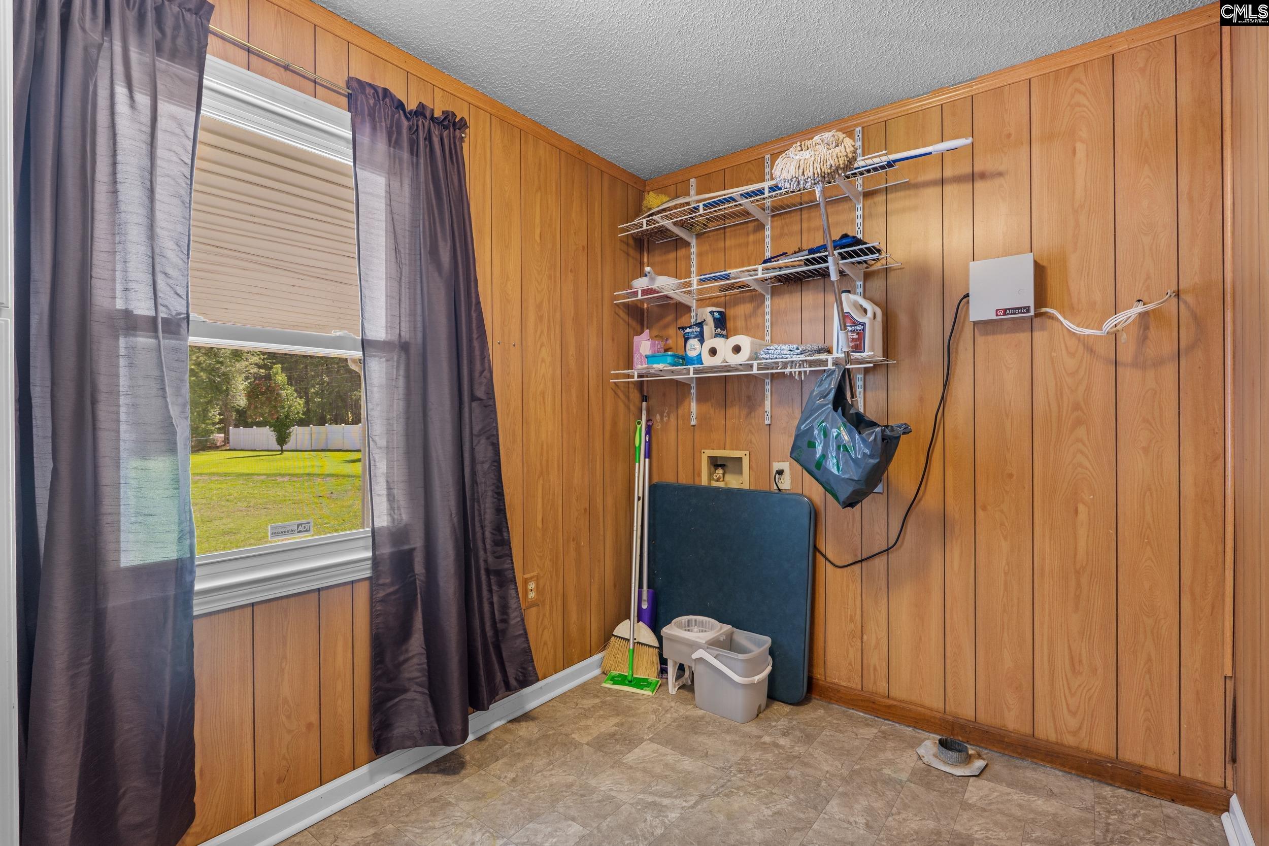 460 Taylor Rd Lugoff, SC 29078