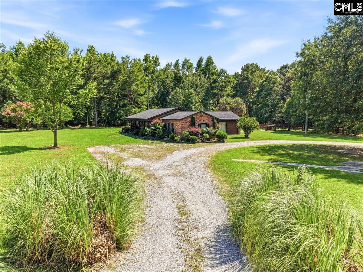 1566/1966 Hoffman Drive Manning, SC 29102