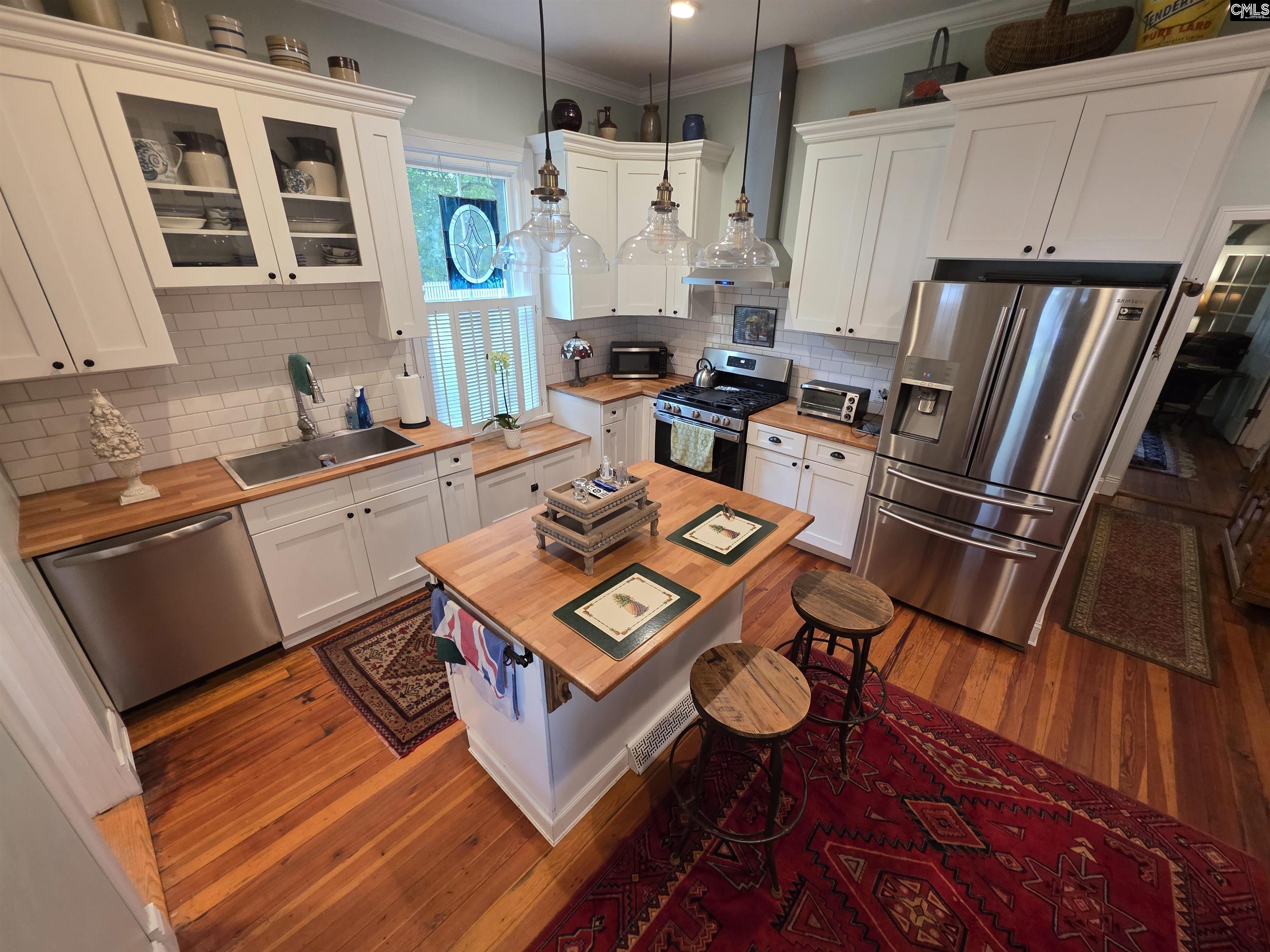 295 W 1st Street Swansea, SC 29160