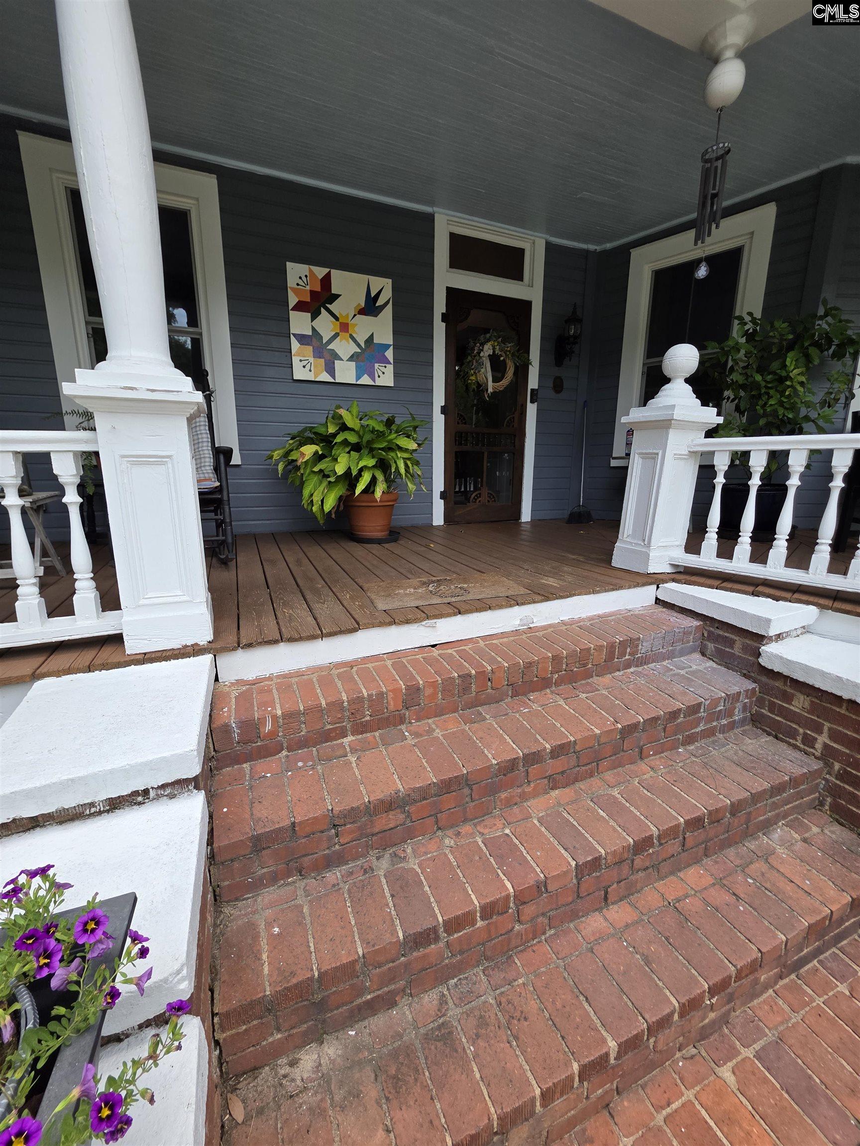 295 W 1st Street Swansea, SC 29160